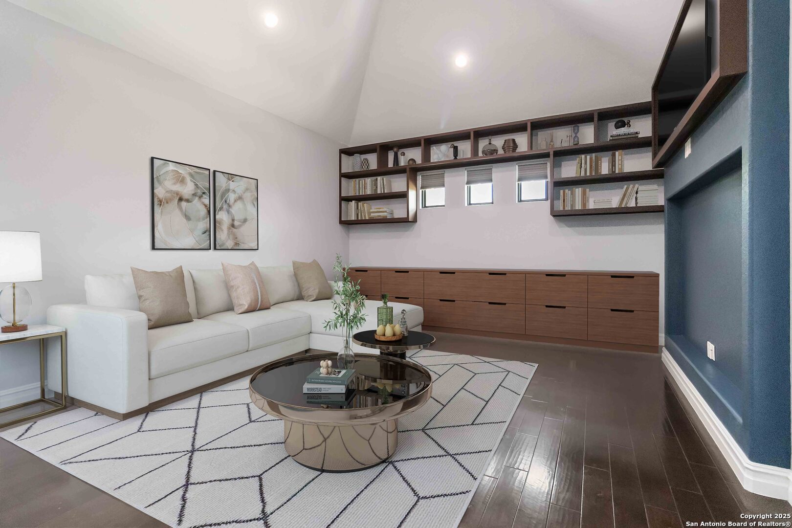 5716 Dry Comal