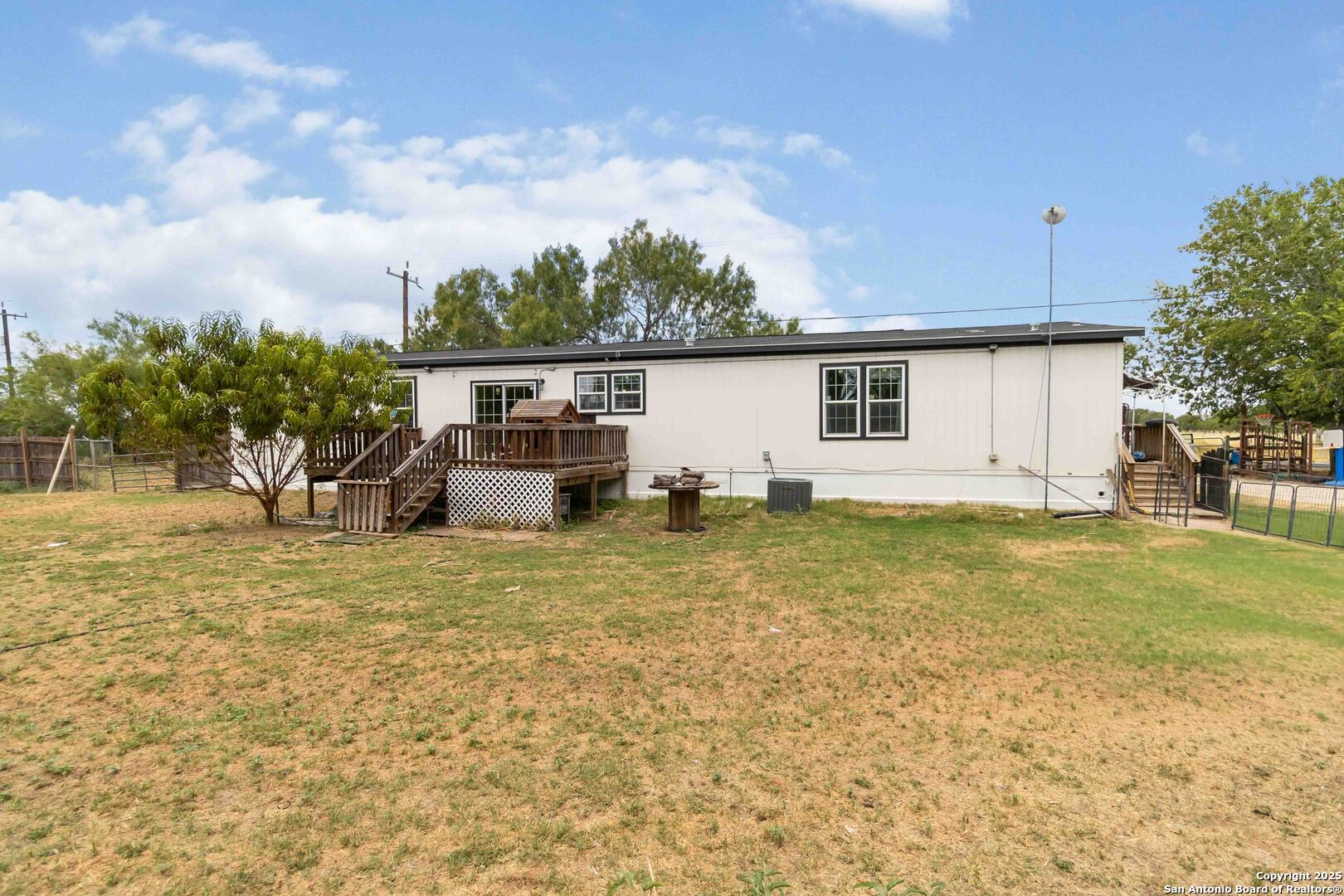 13598 Old Frio City Rd