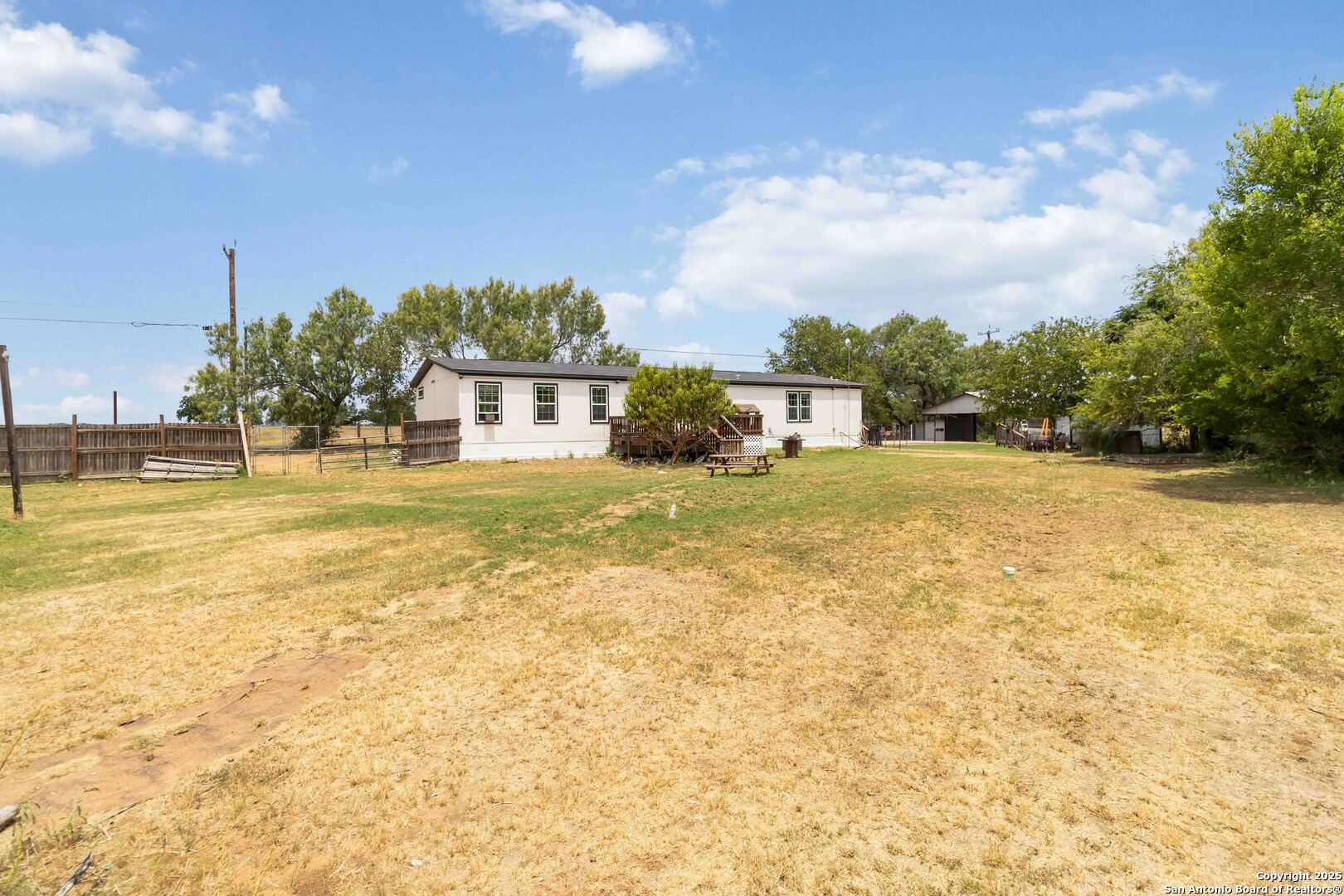 13598 Old Frio City Rd