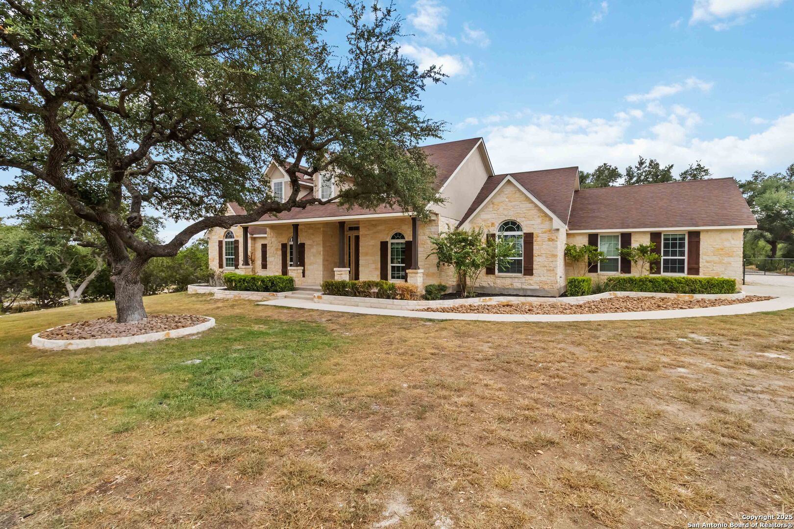 1012 Rivers Peak