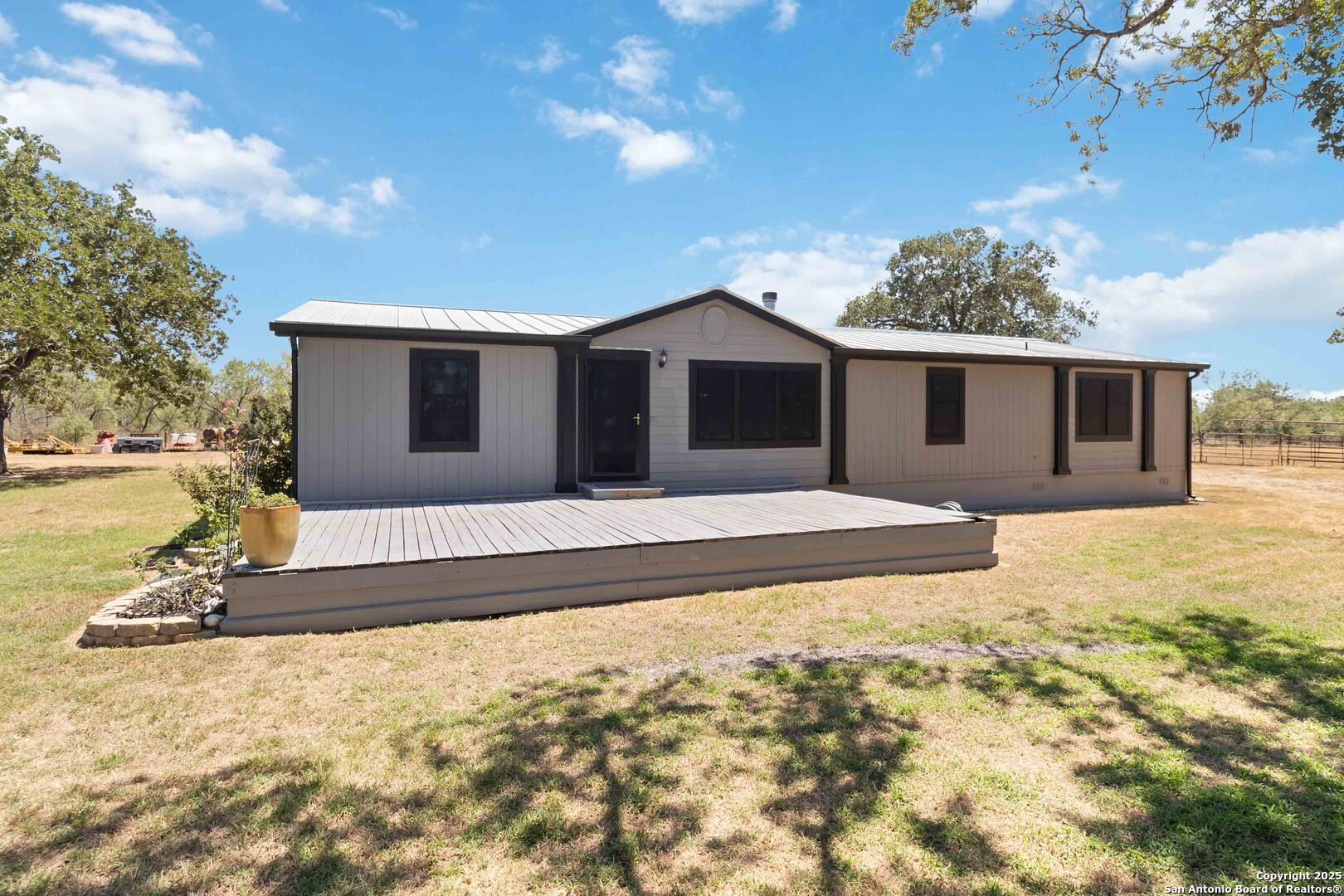 303 County Road 425