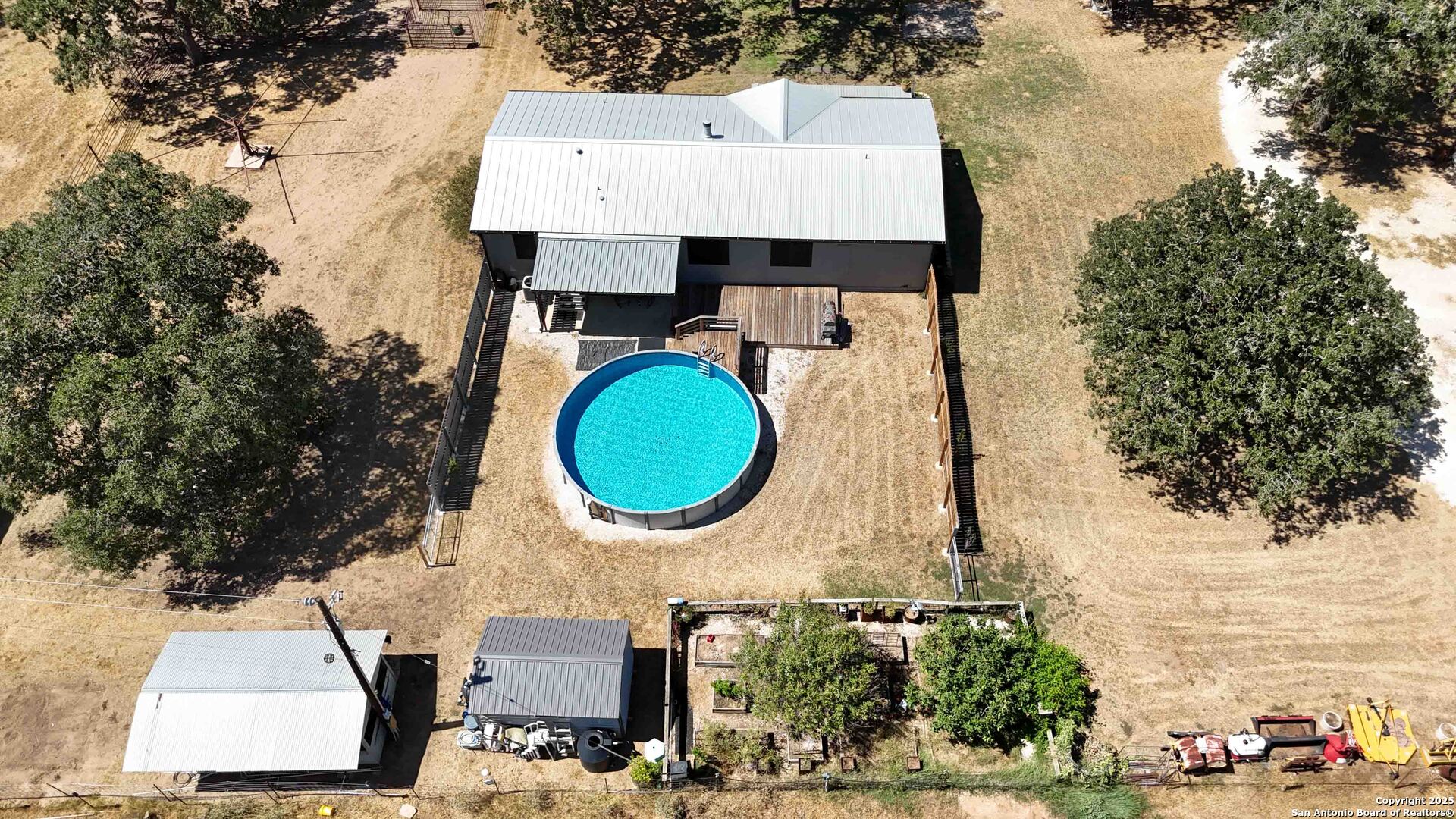303 County Road 425