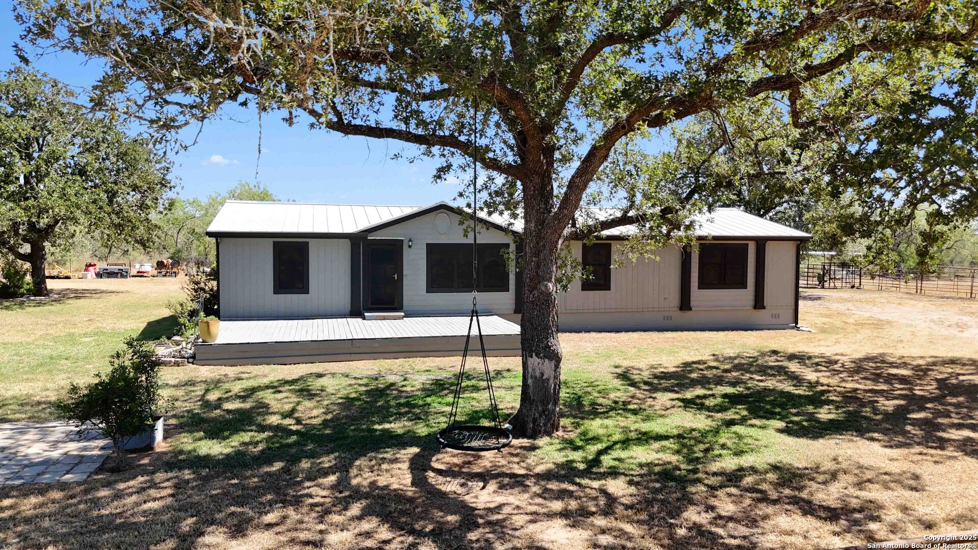 303 County Road 425