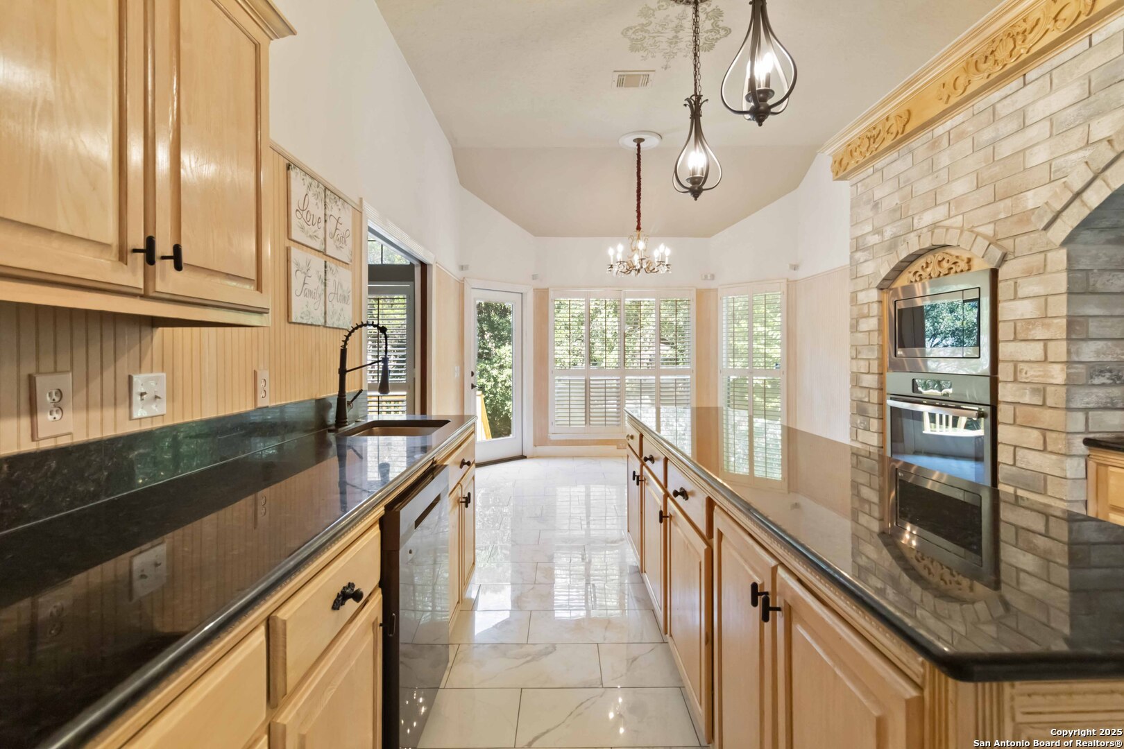 519 Mission Viejo