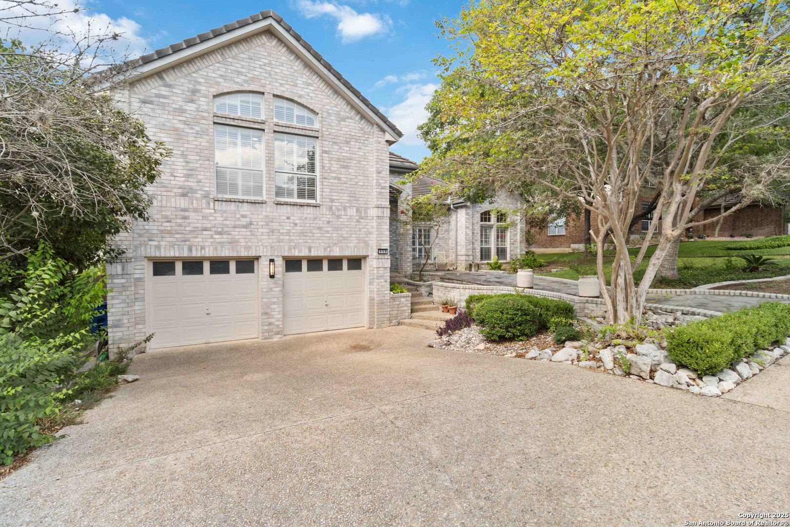 519 Mission Viejo