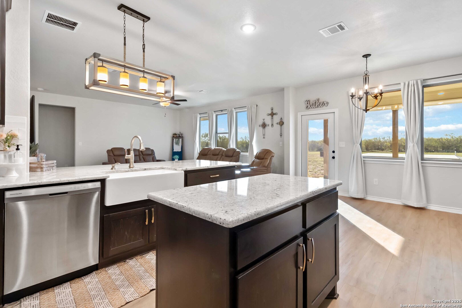 3137 County Road 5710