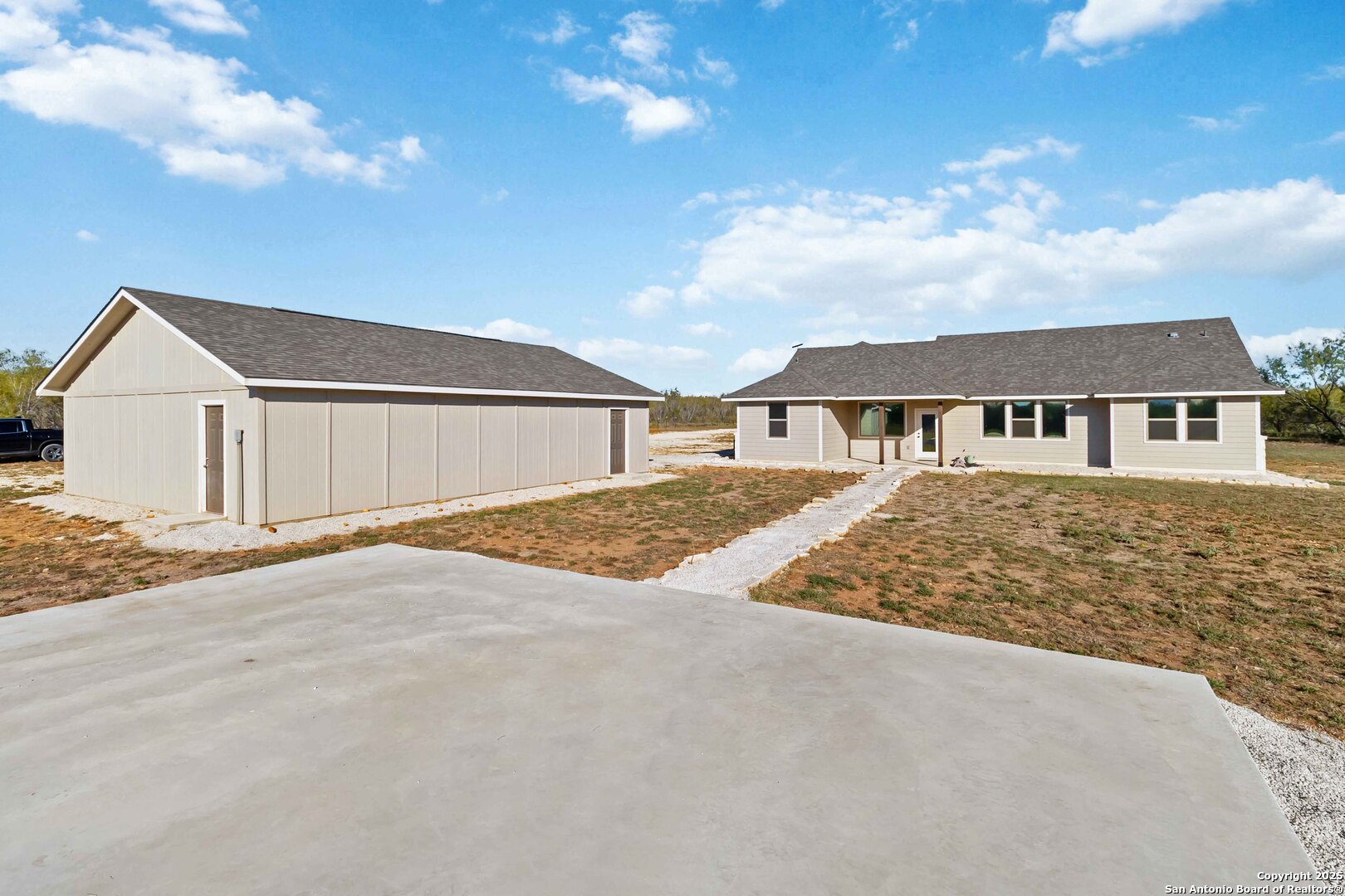 3137 County Road 5710