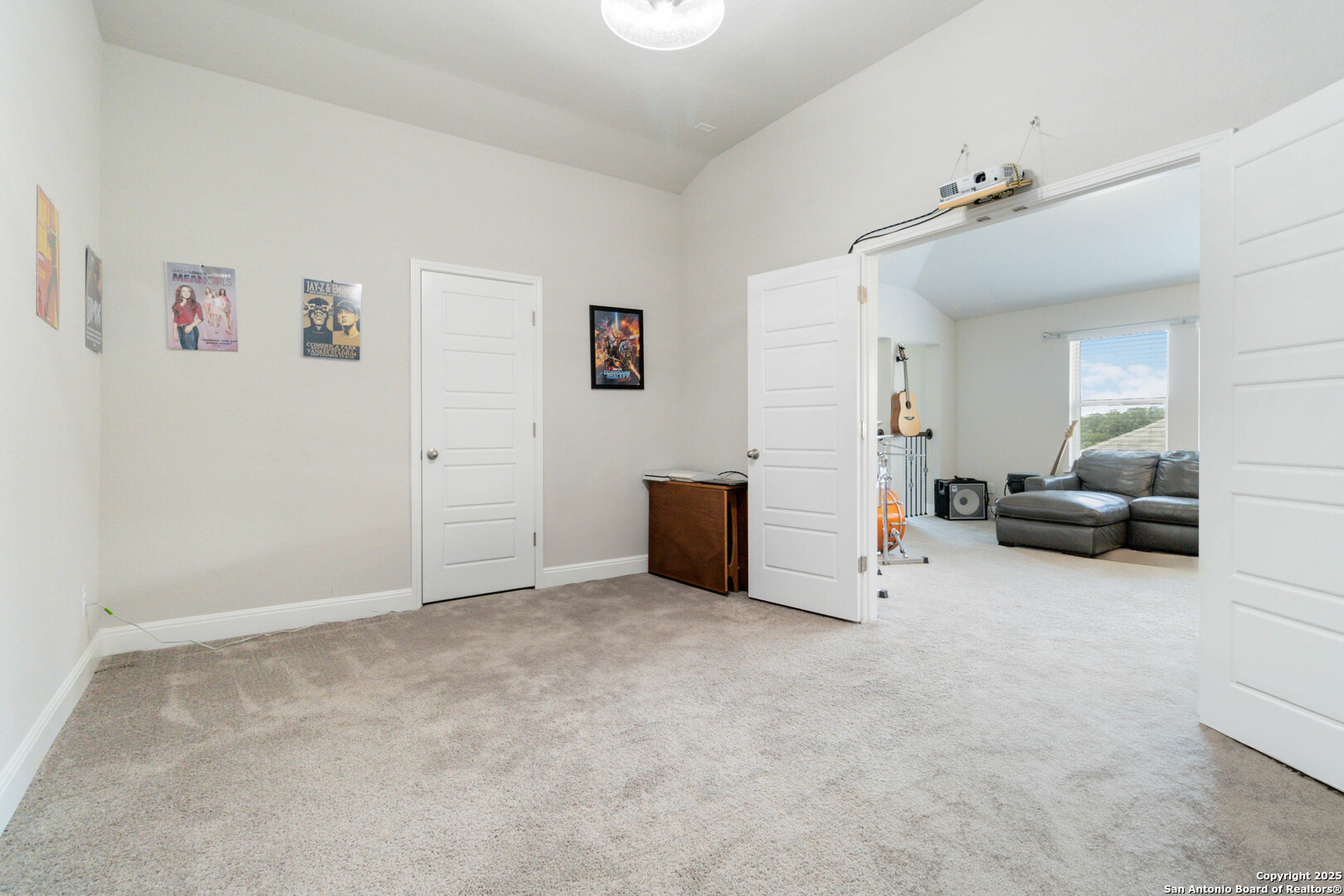 2210 Castello