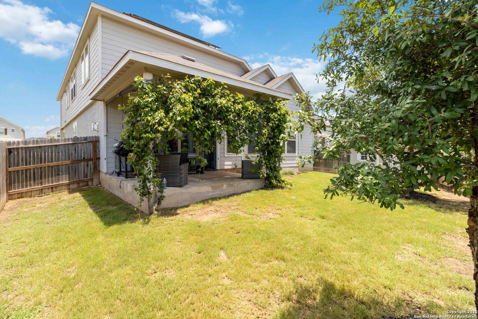 2210 Castello