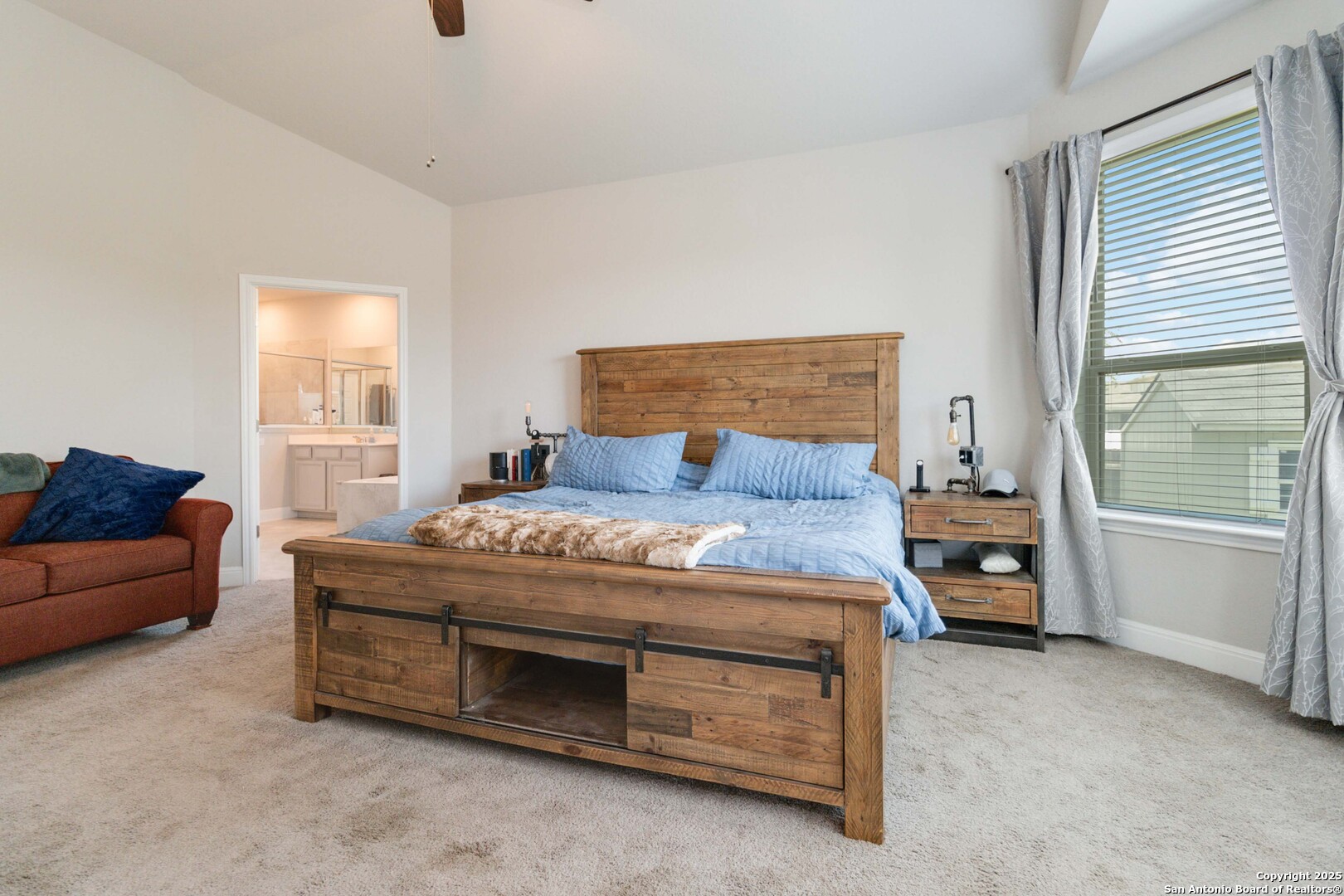 2210 Castello