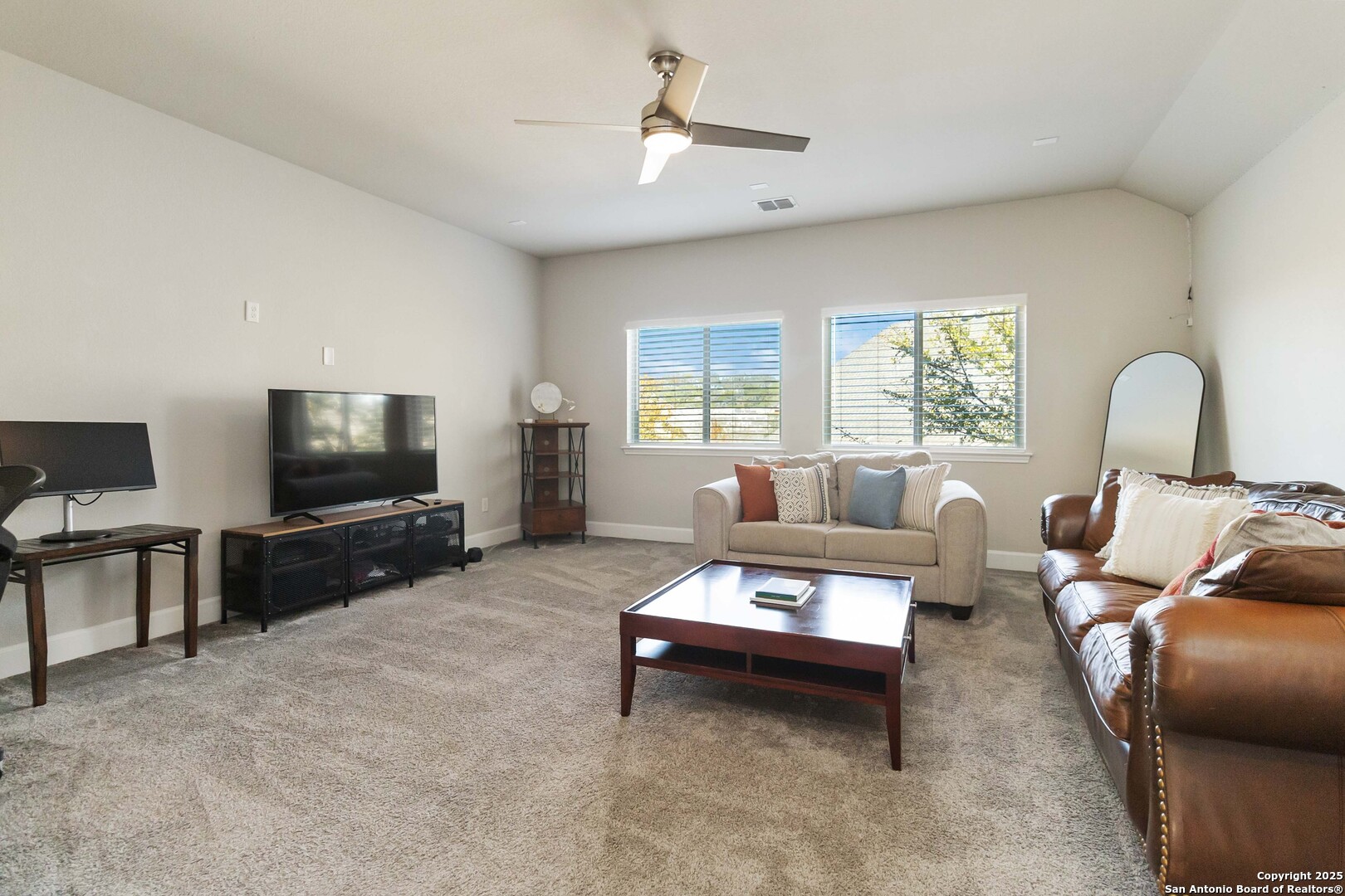16522 Glen Eve Path