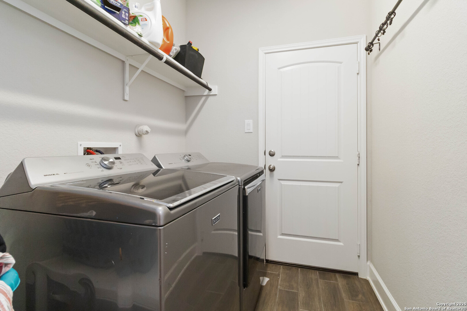 16522 Glen Eve Path