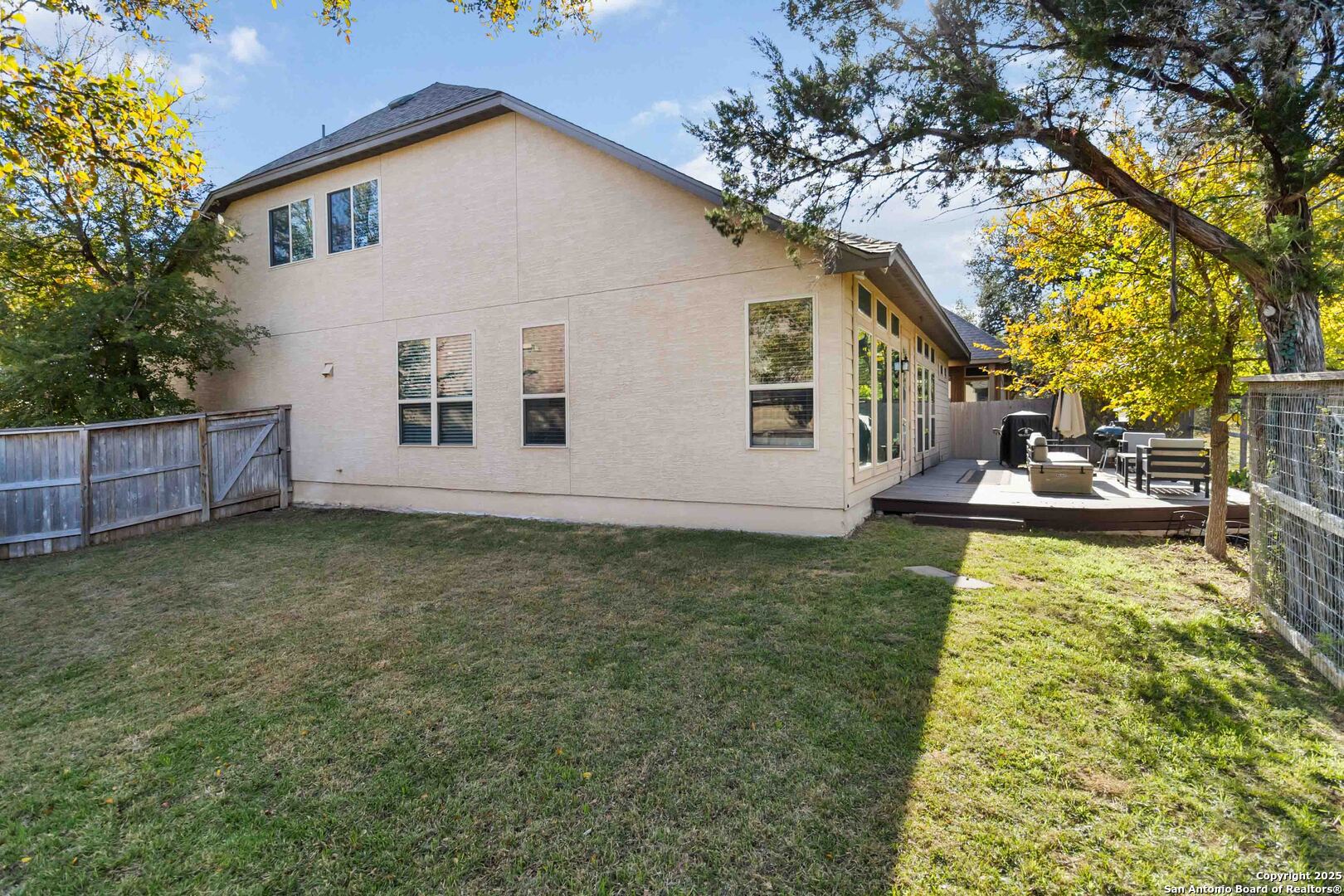 16522 Glen Eve Path