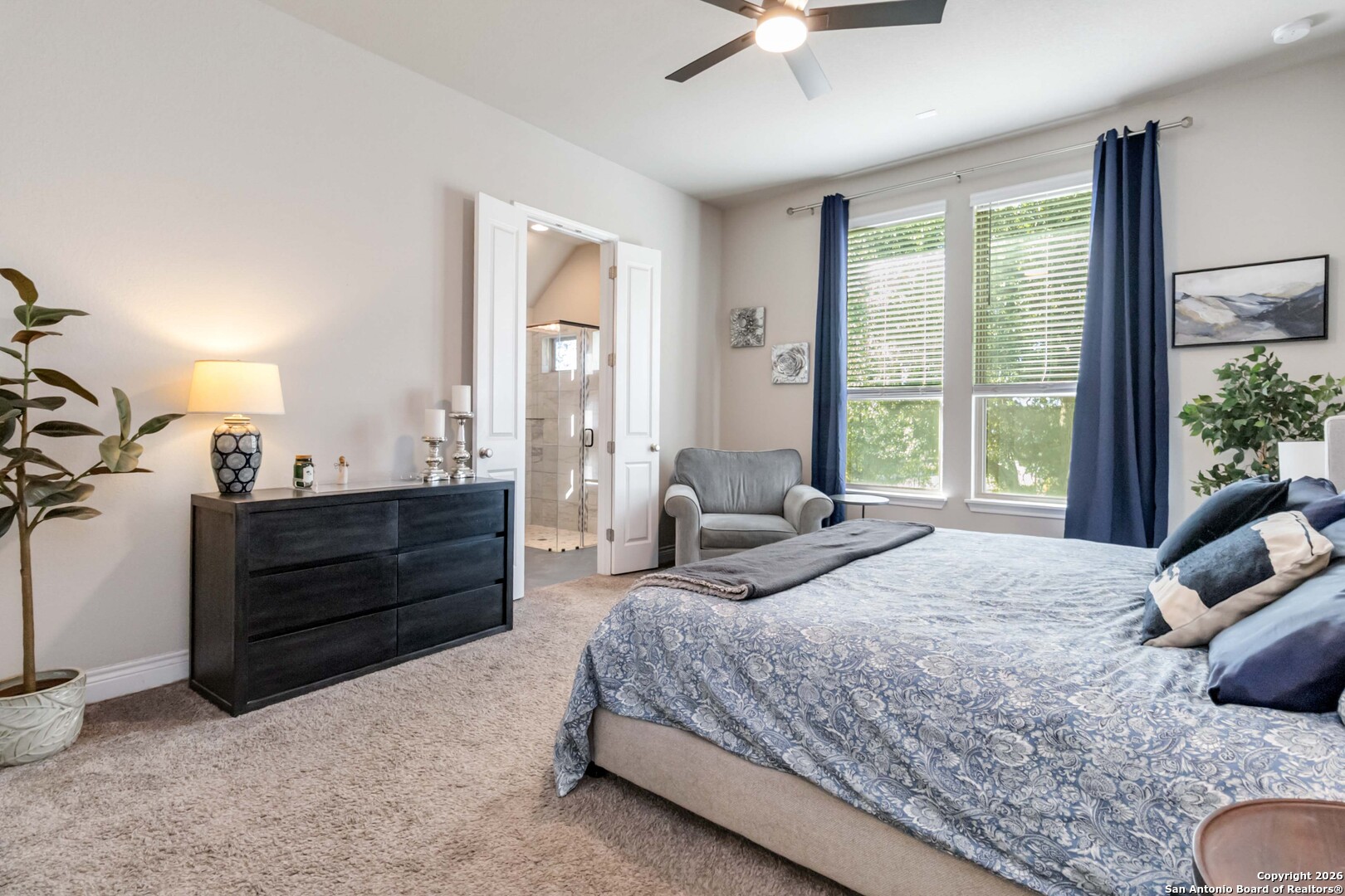 1030 Cadogan Squire