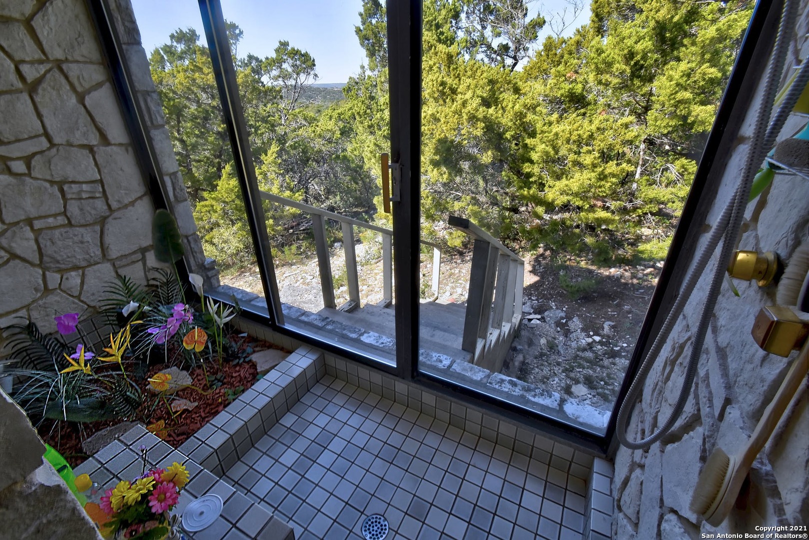 17050 Sunridge Pt