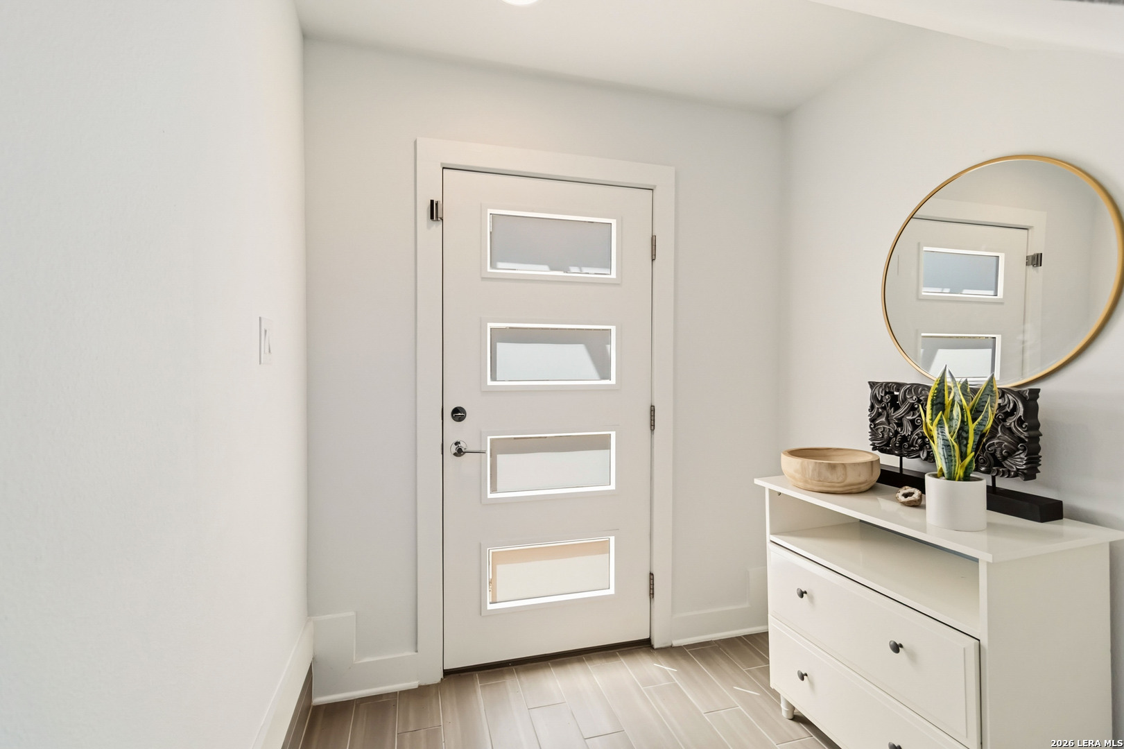 303 W Cypress Unit 101