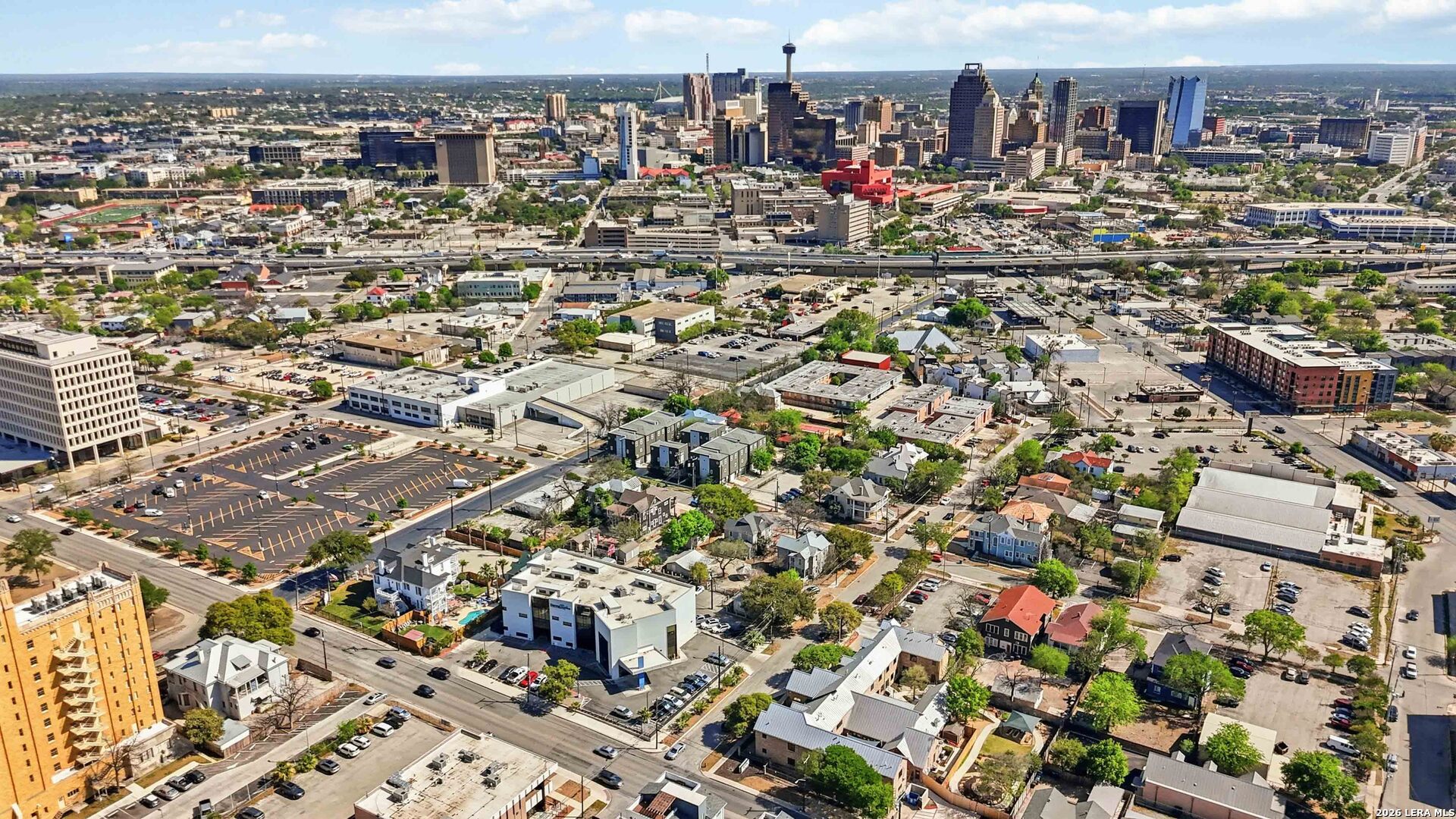 303 W Cypress Unit 101