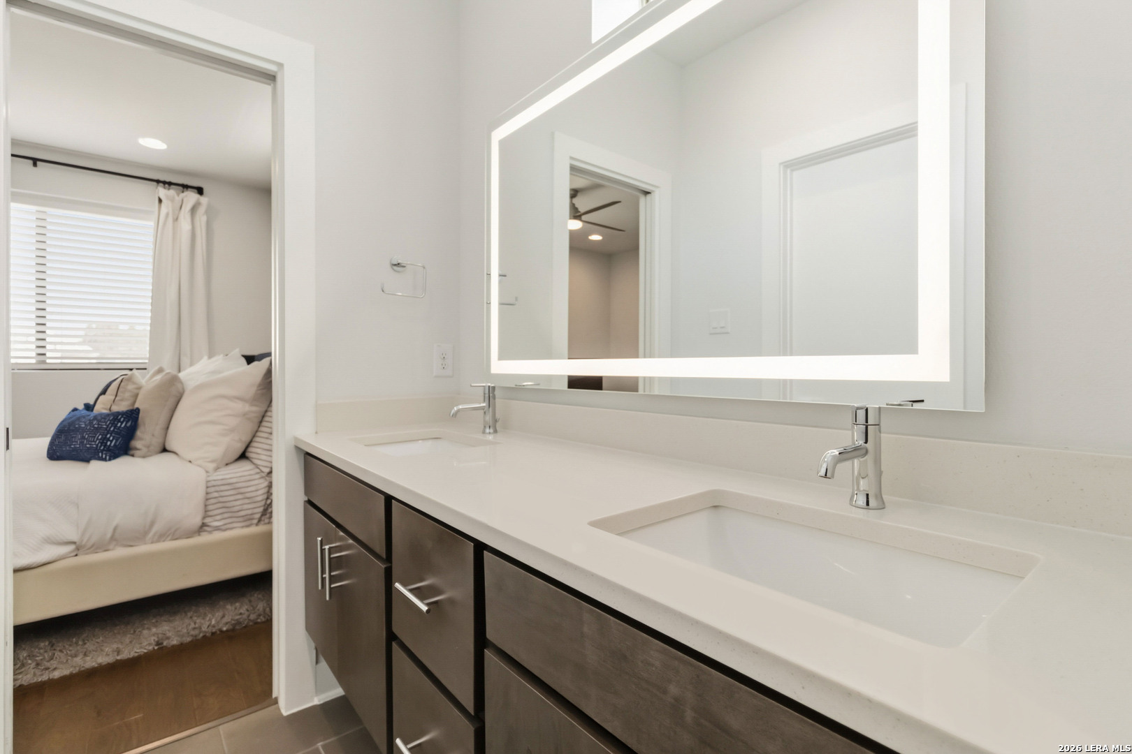 303 W Cypress Unit 101