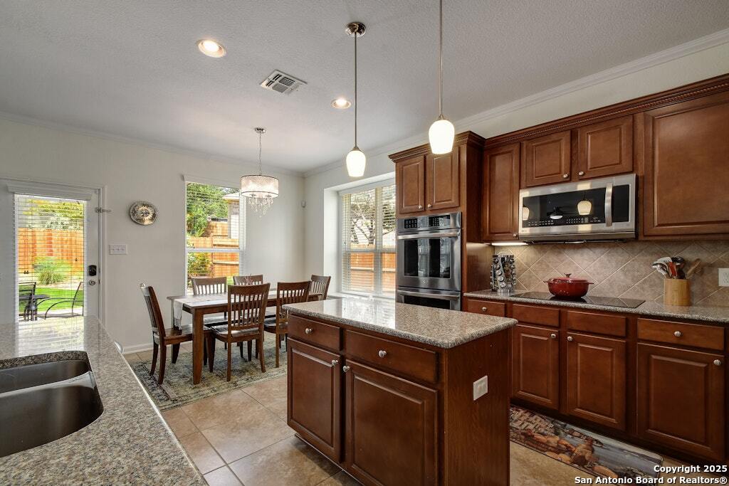 20510 Ashmont