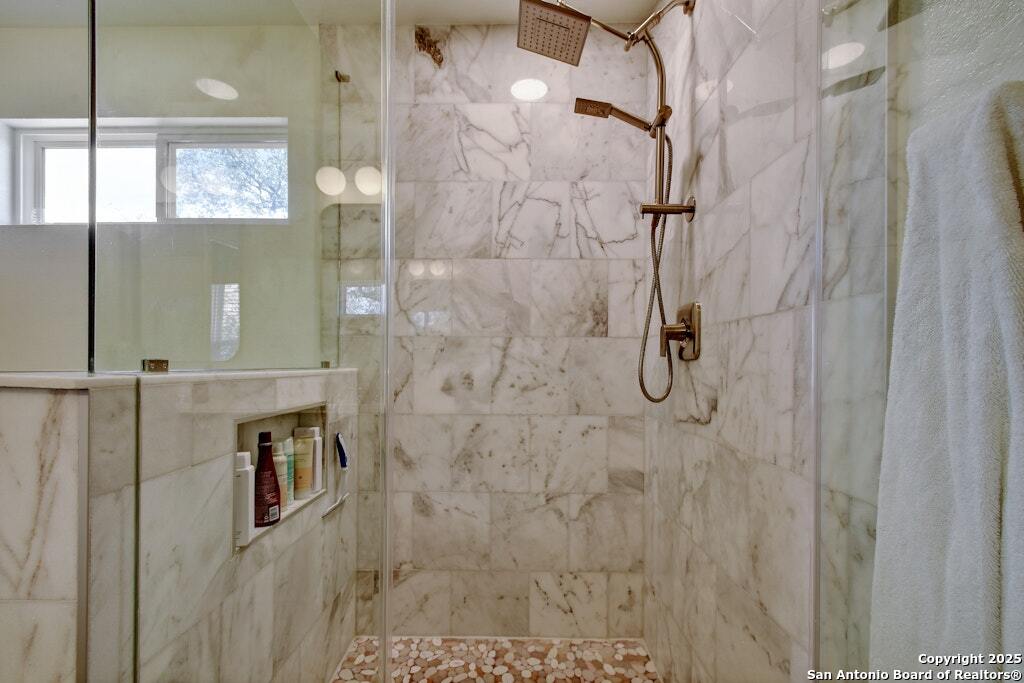 20510 Ashmont