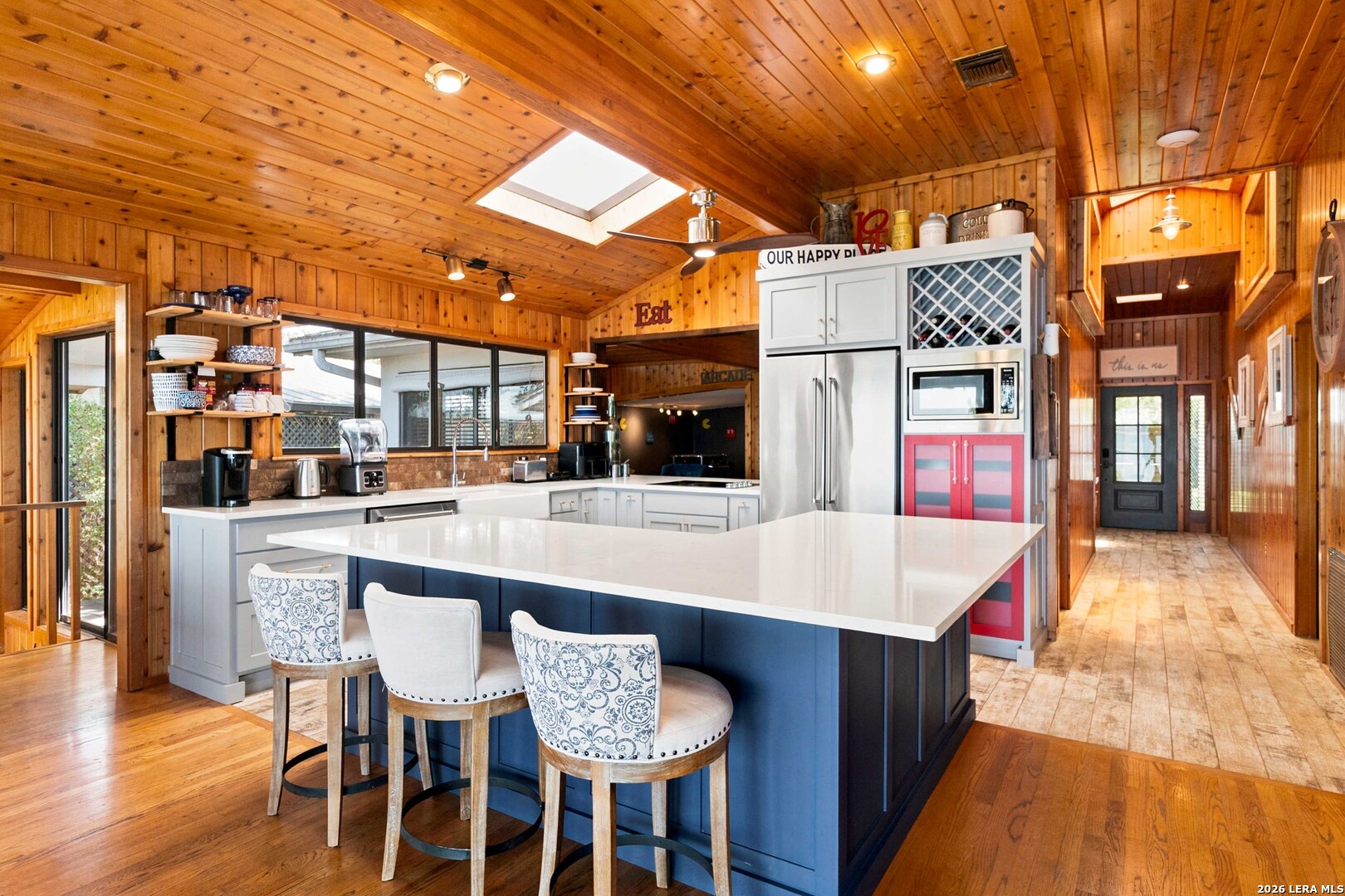 2988 COLLEEN DR