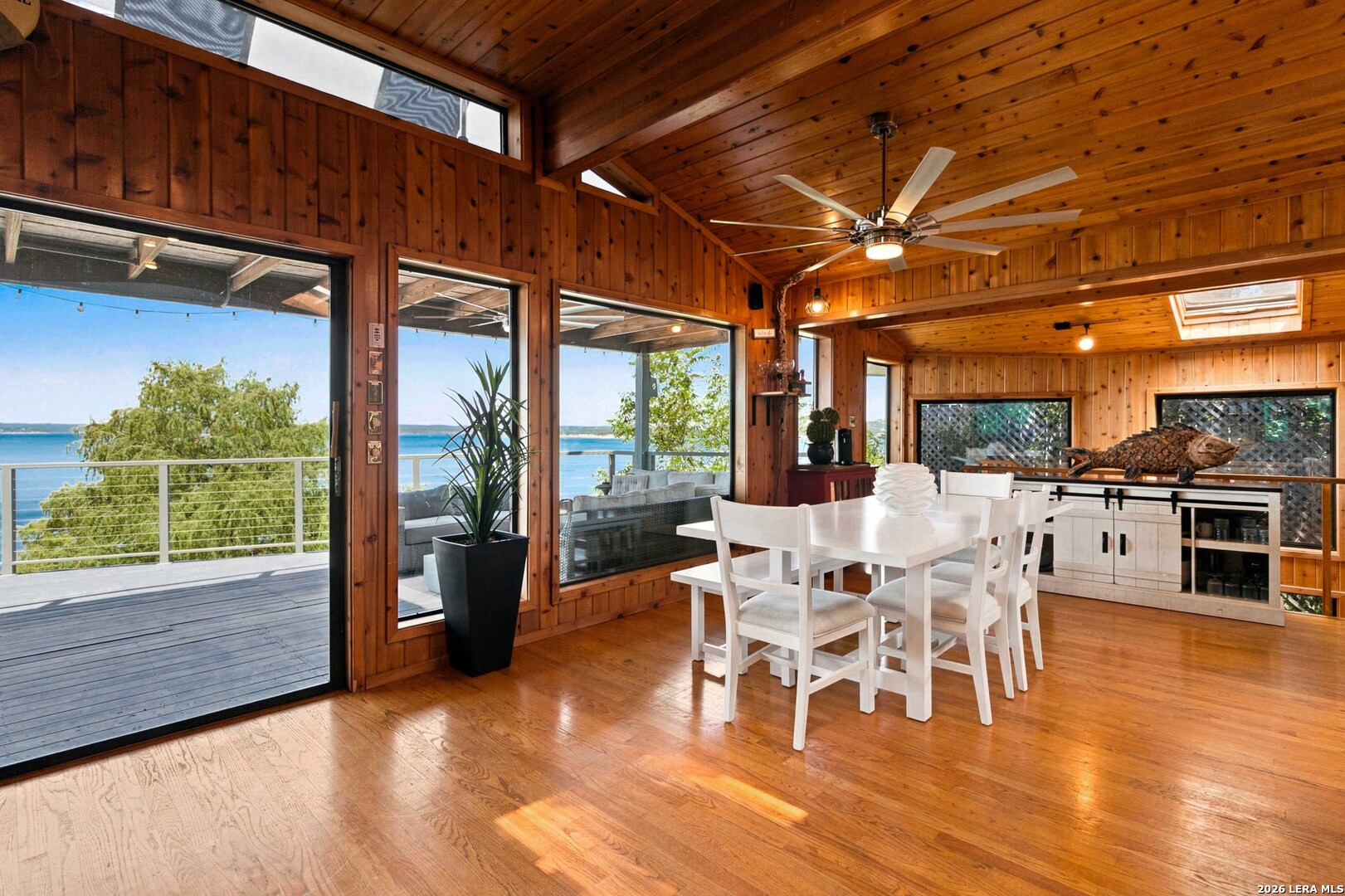 2988 COLLEEN DR