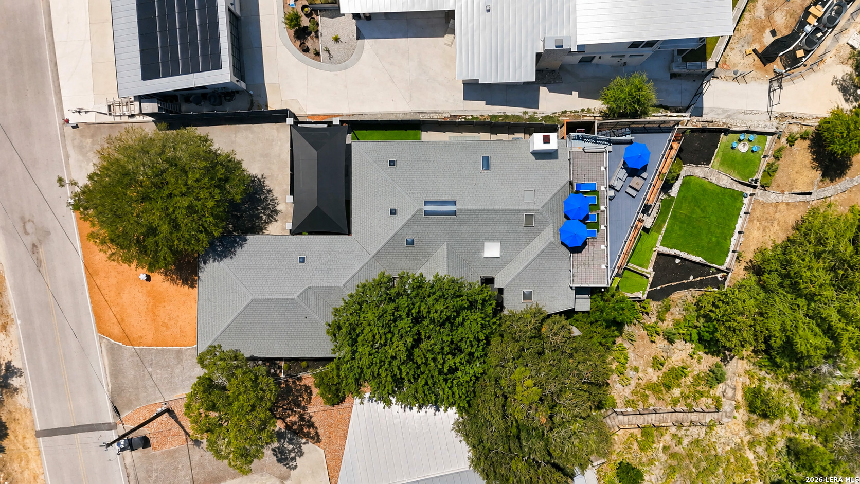 2988 COLLEEN DR
