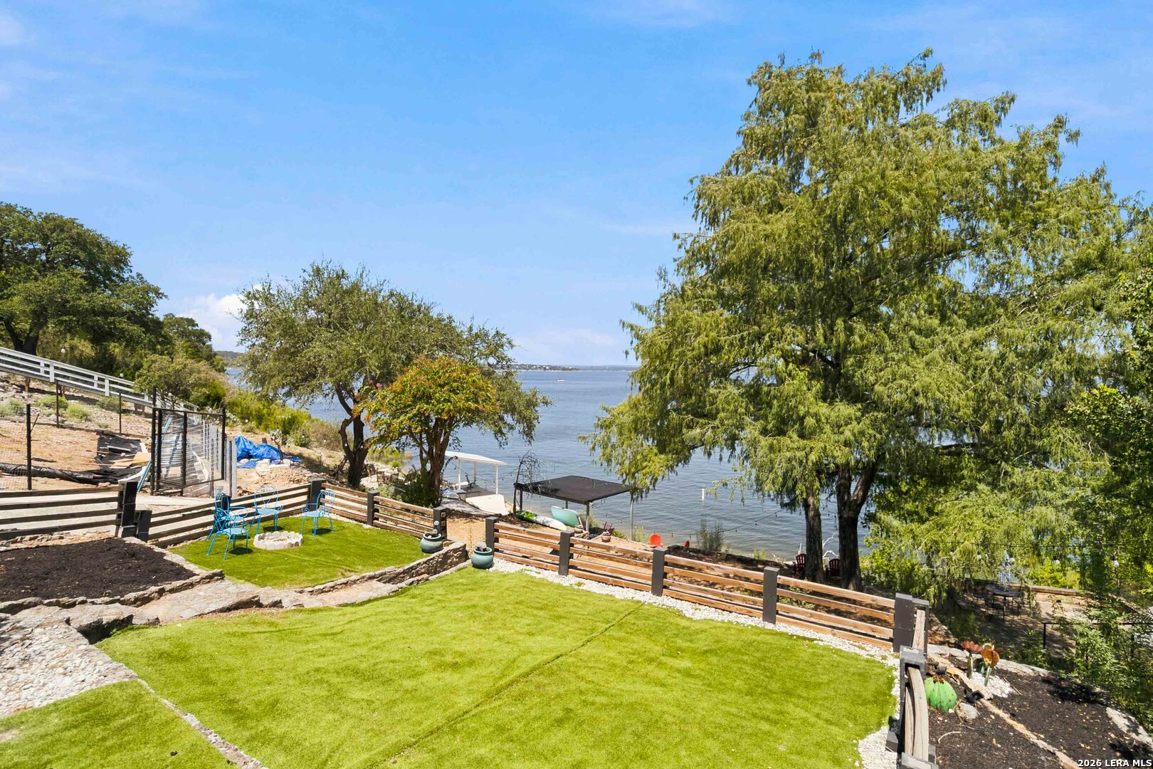2988 COLLEEN DR