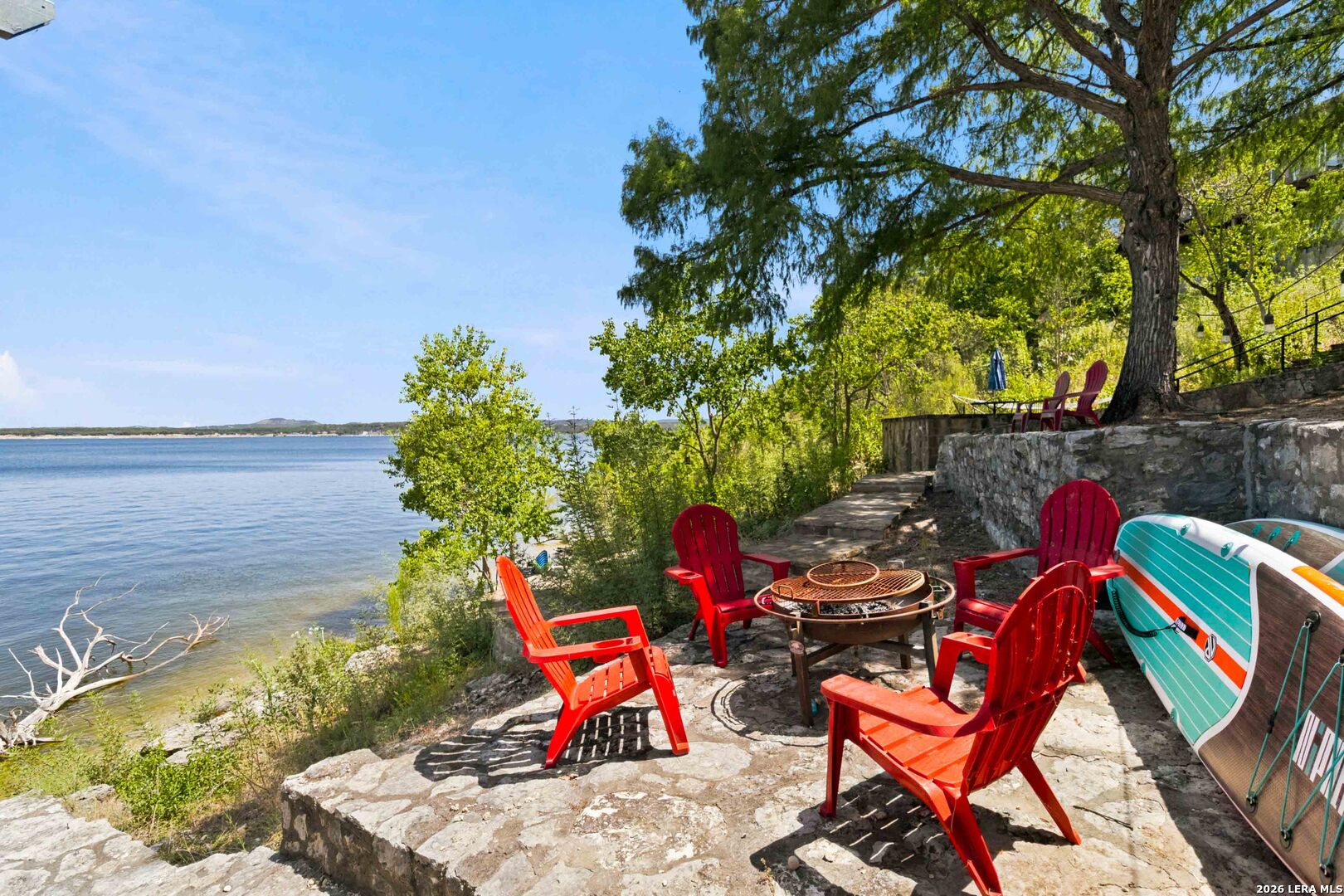 2988 COLLEEN DR