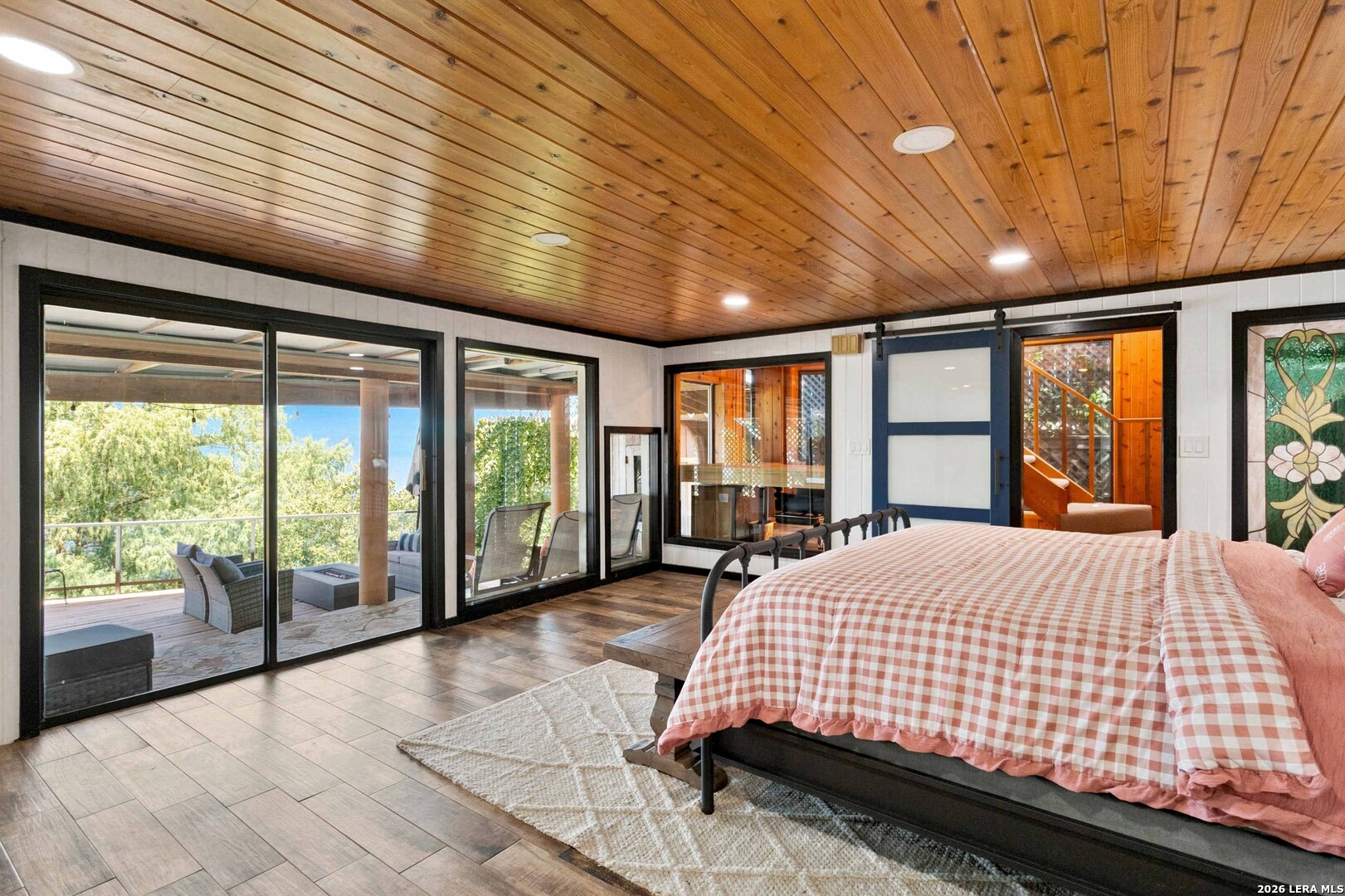 2988 COLLEEN DR