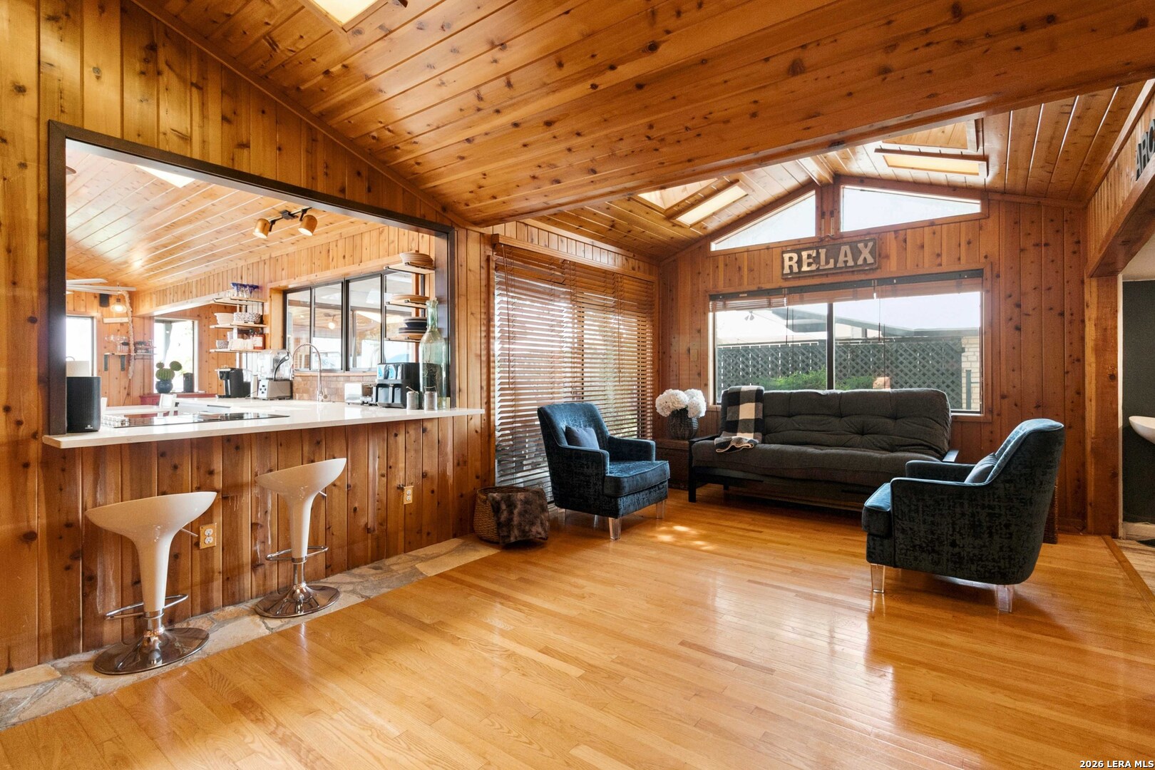 2988 COLLEEN DR