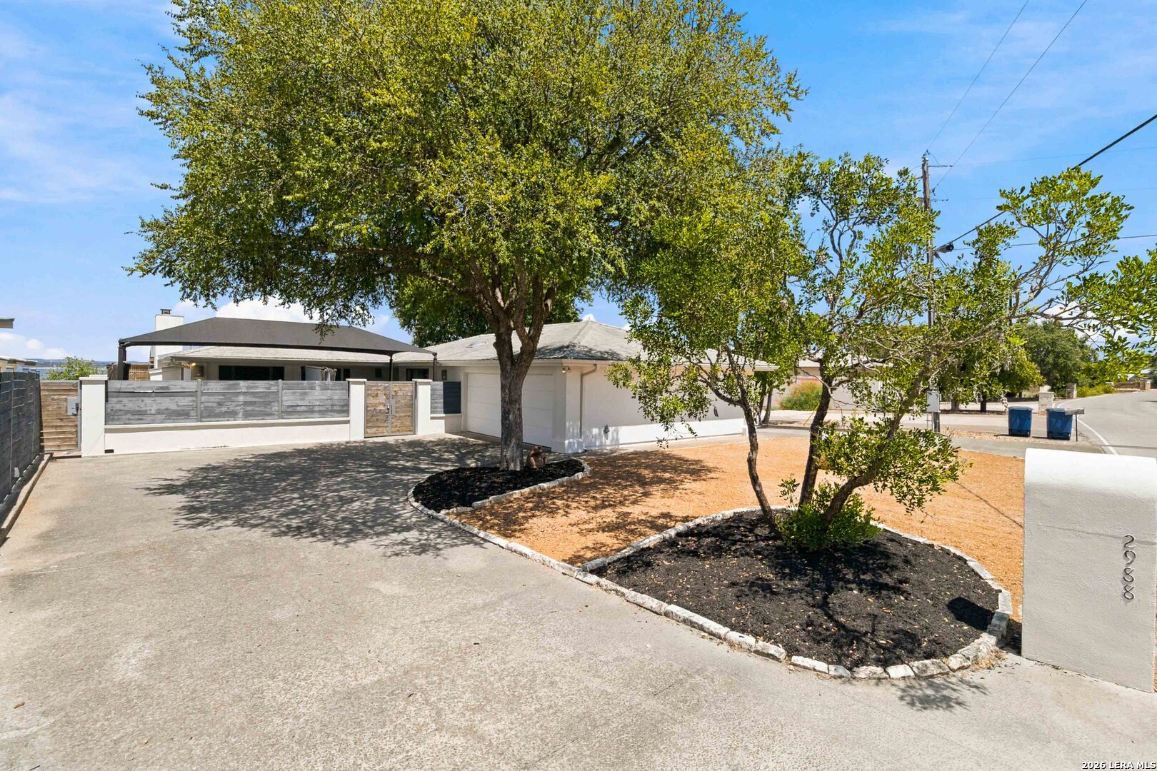 2988 COLLEEN DR