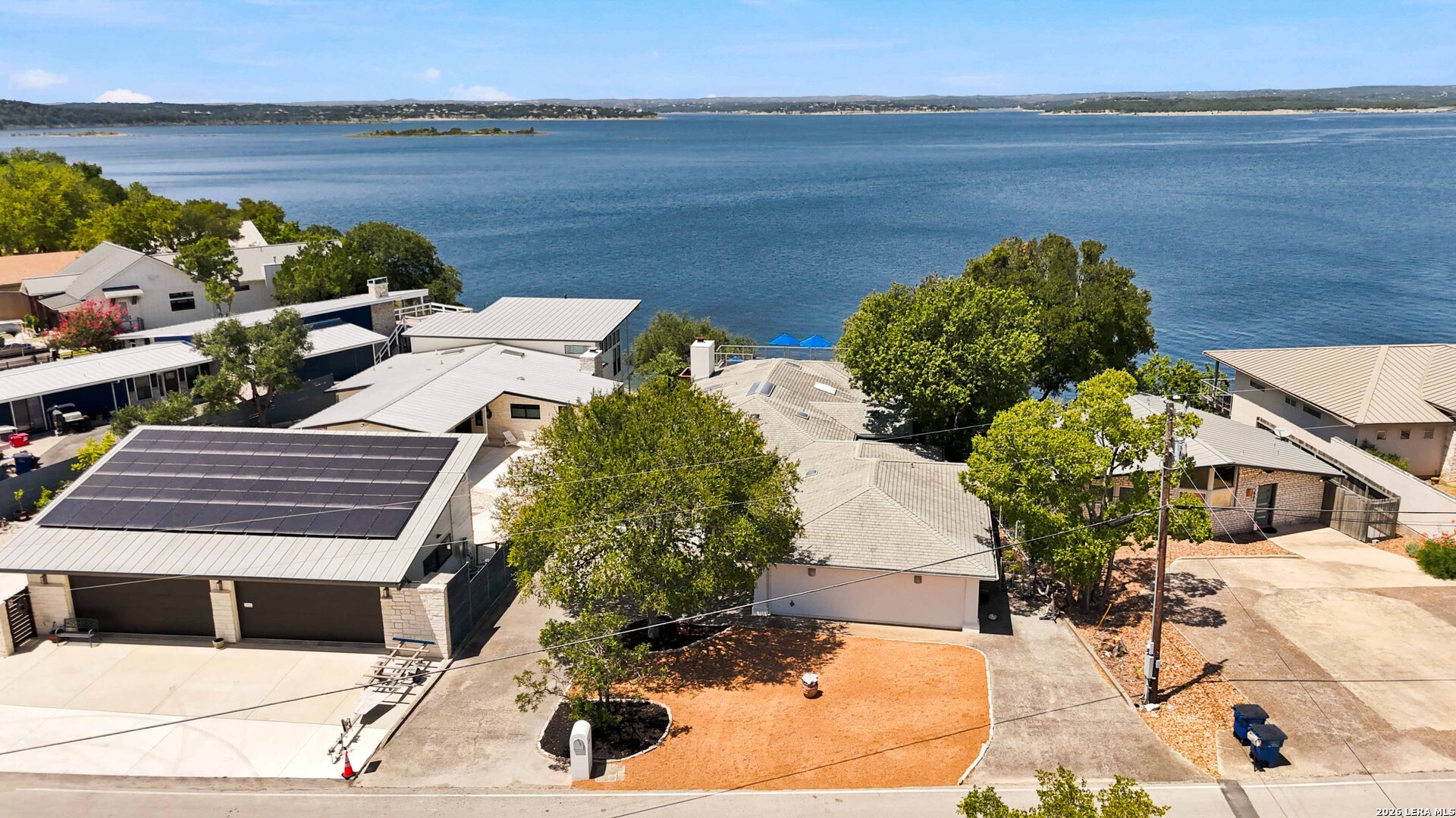 2988 COLLEEN DR