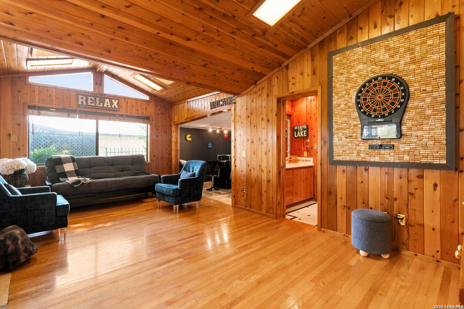 2988 COLLEEN DR