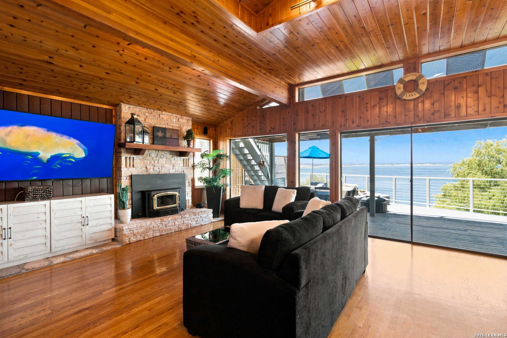 2988 COLLEEN DR