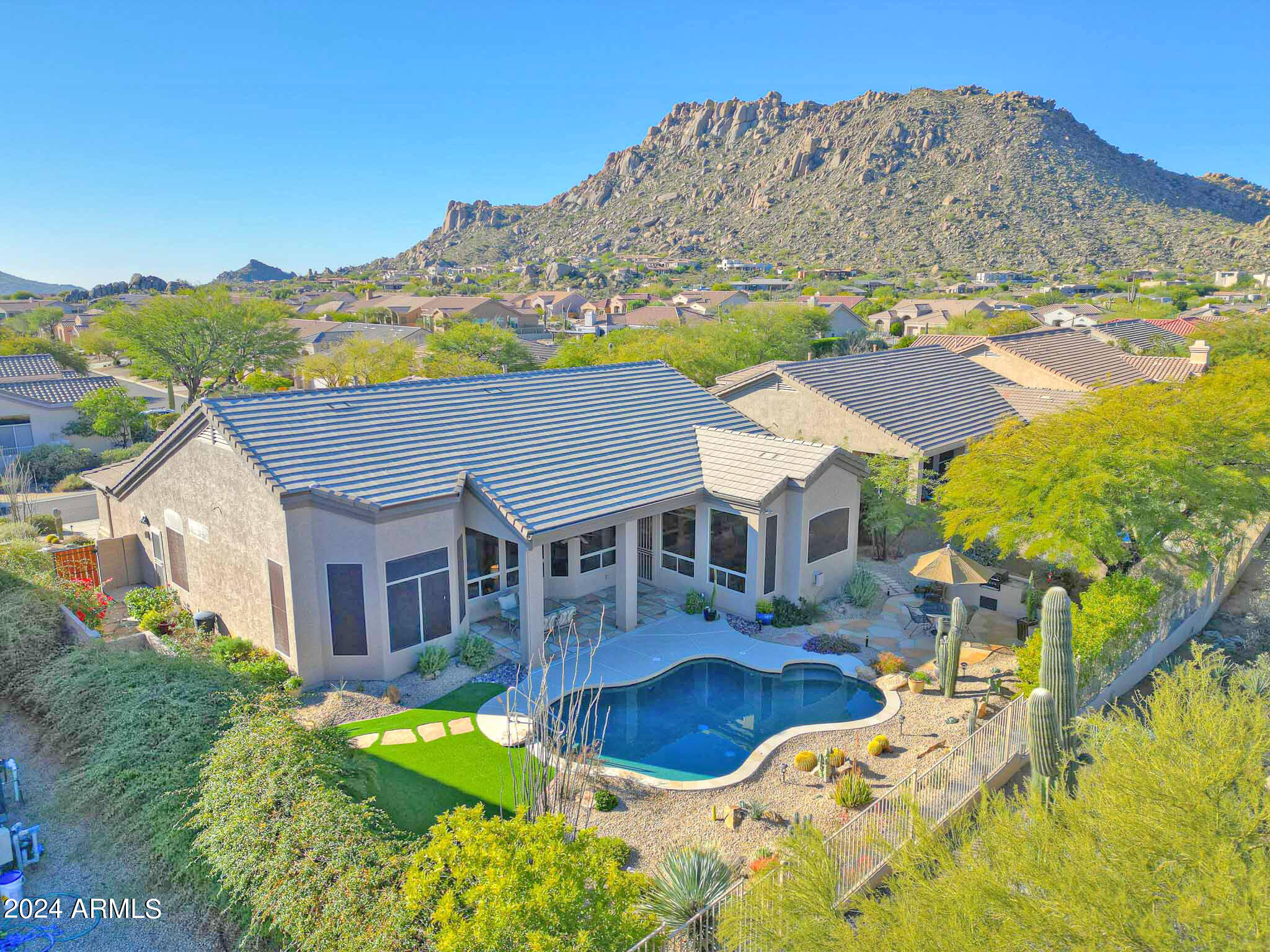 11584 E COTTONTAIL Lane