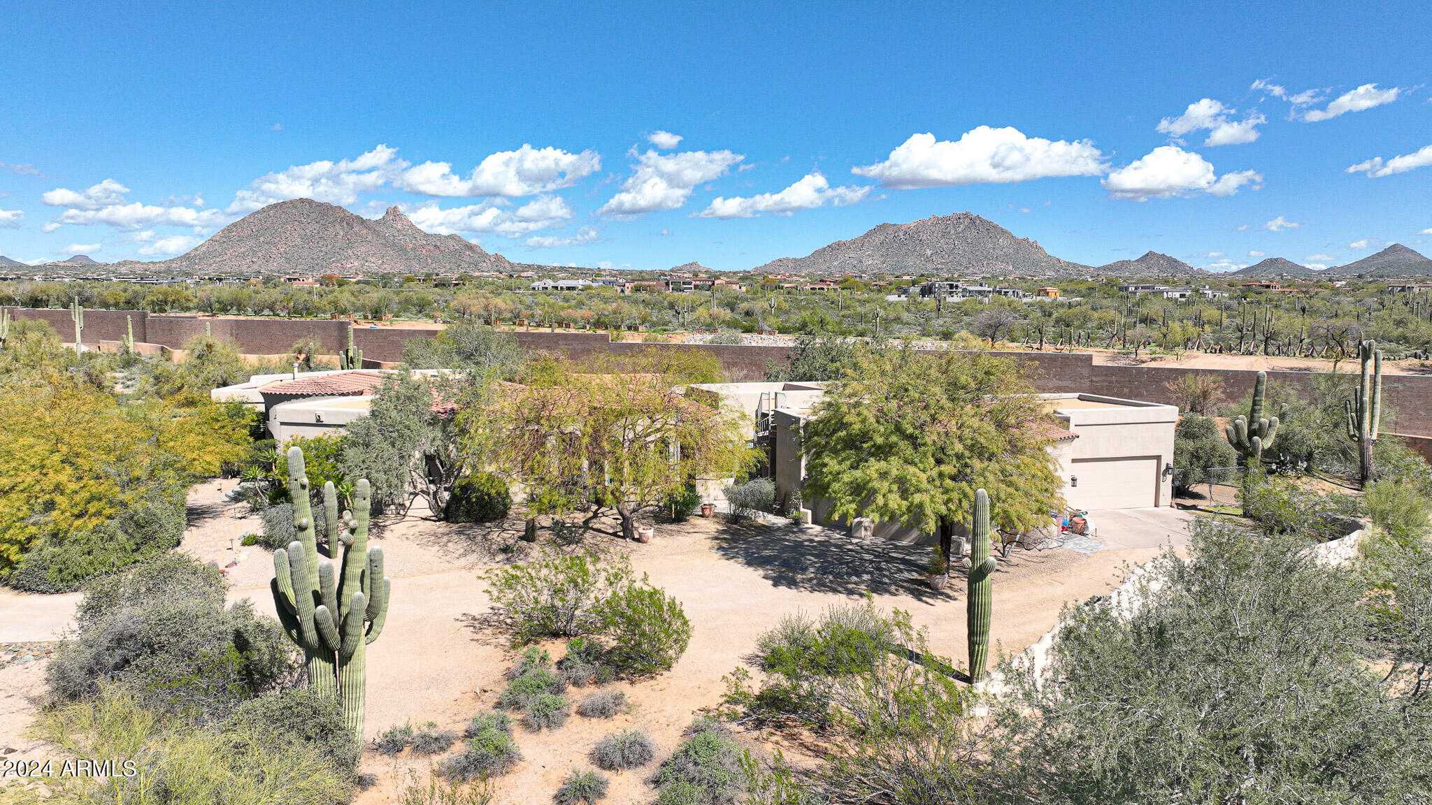 8777 E CAMINO DEL MONTE --