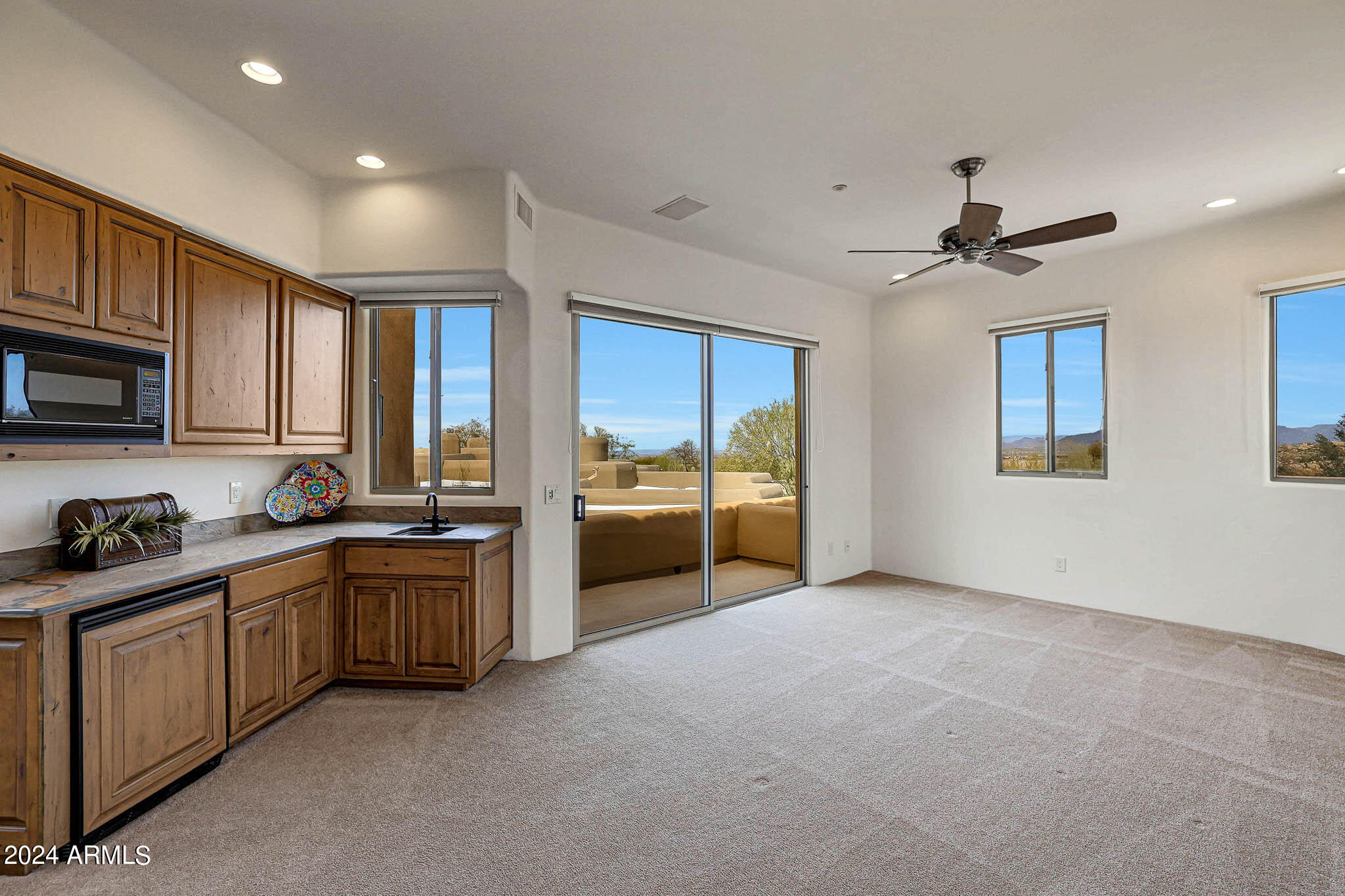 10351 E WHITE FEATHER Lane