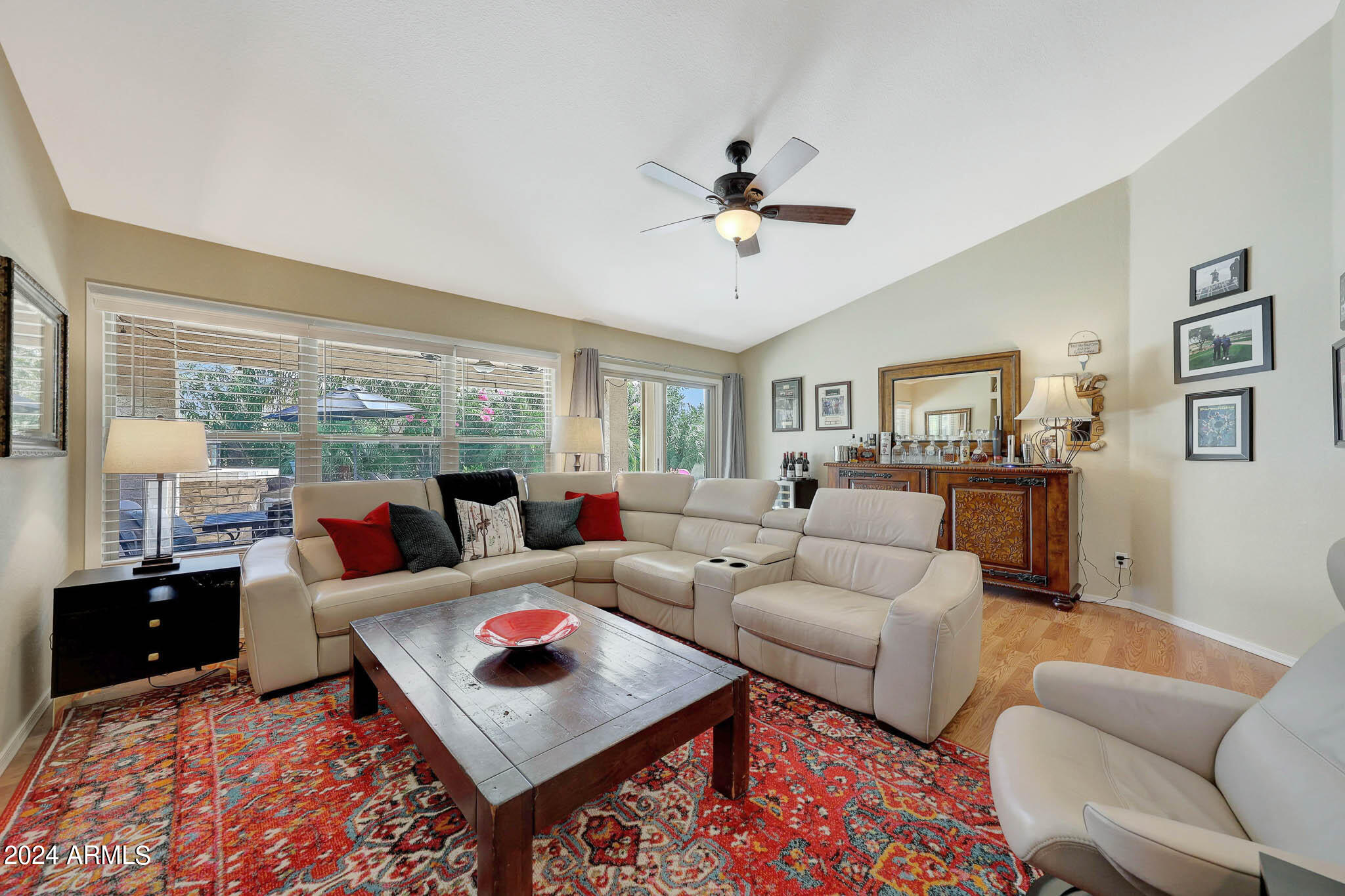 4215 E SPUR Drive