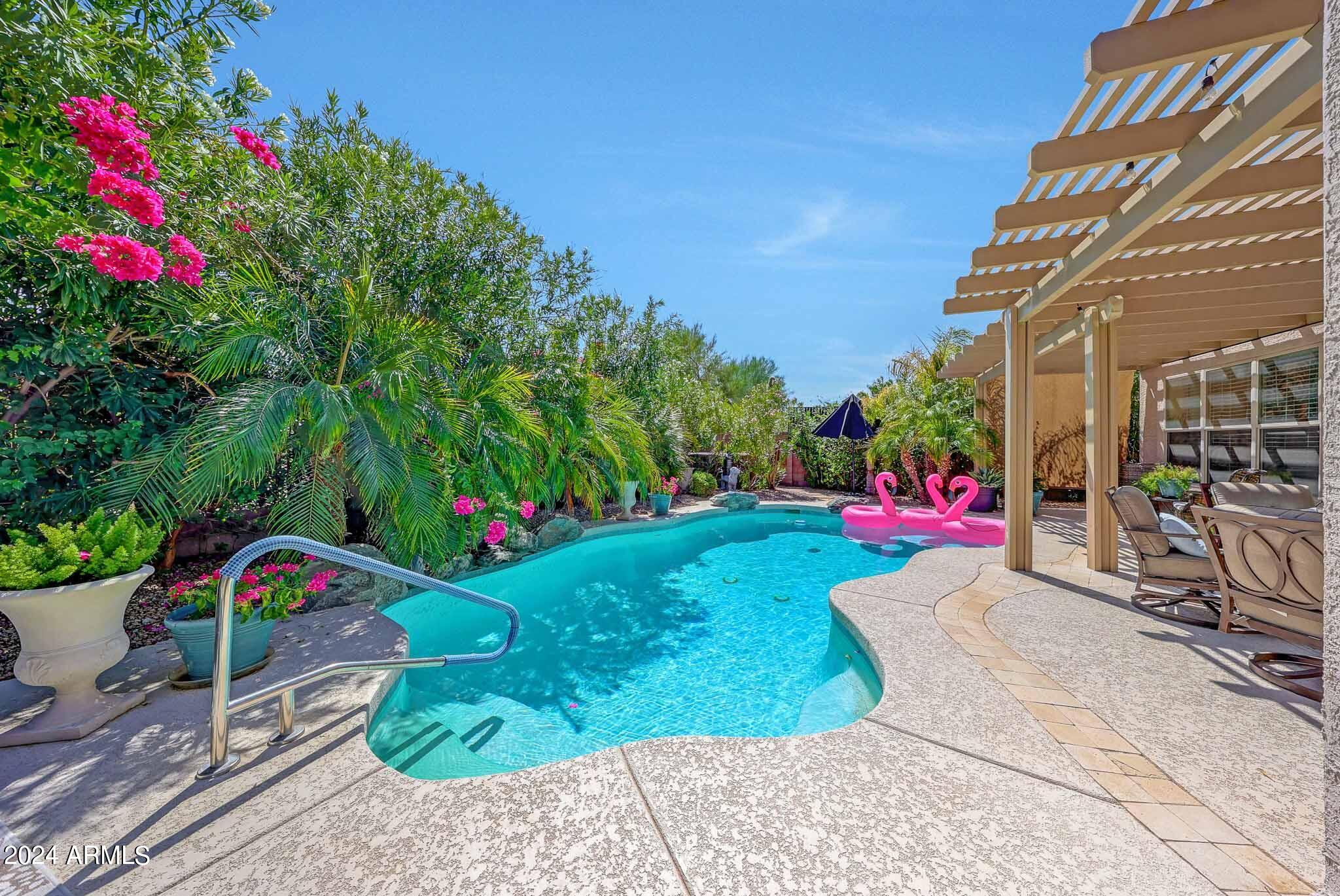 4215 E SPUR Drive