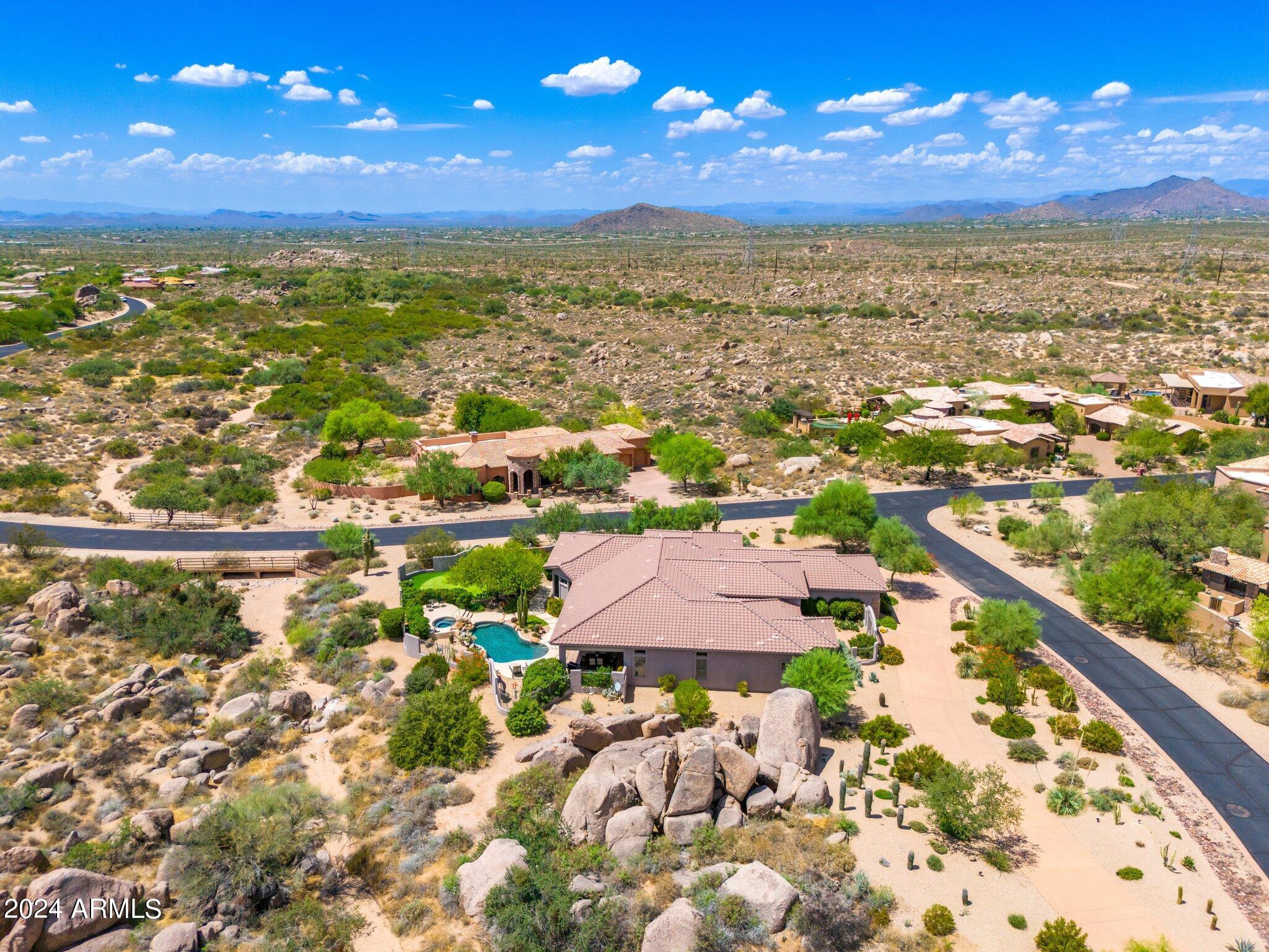10051 E HORNED OWL Trail