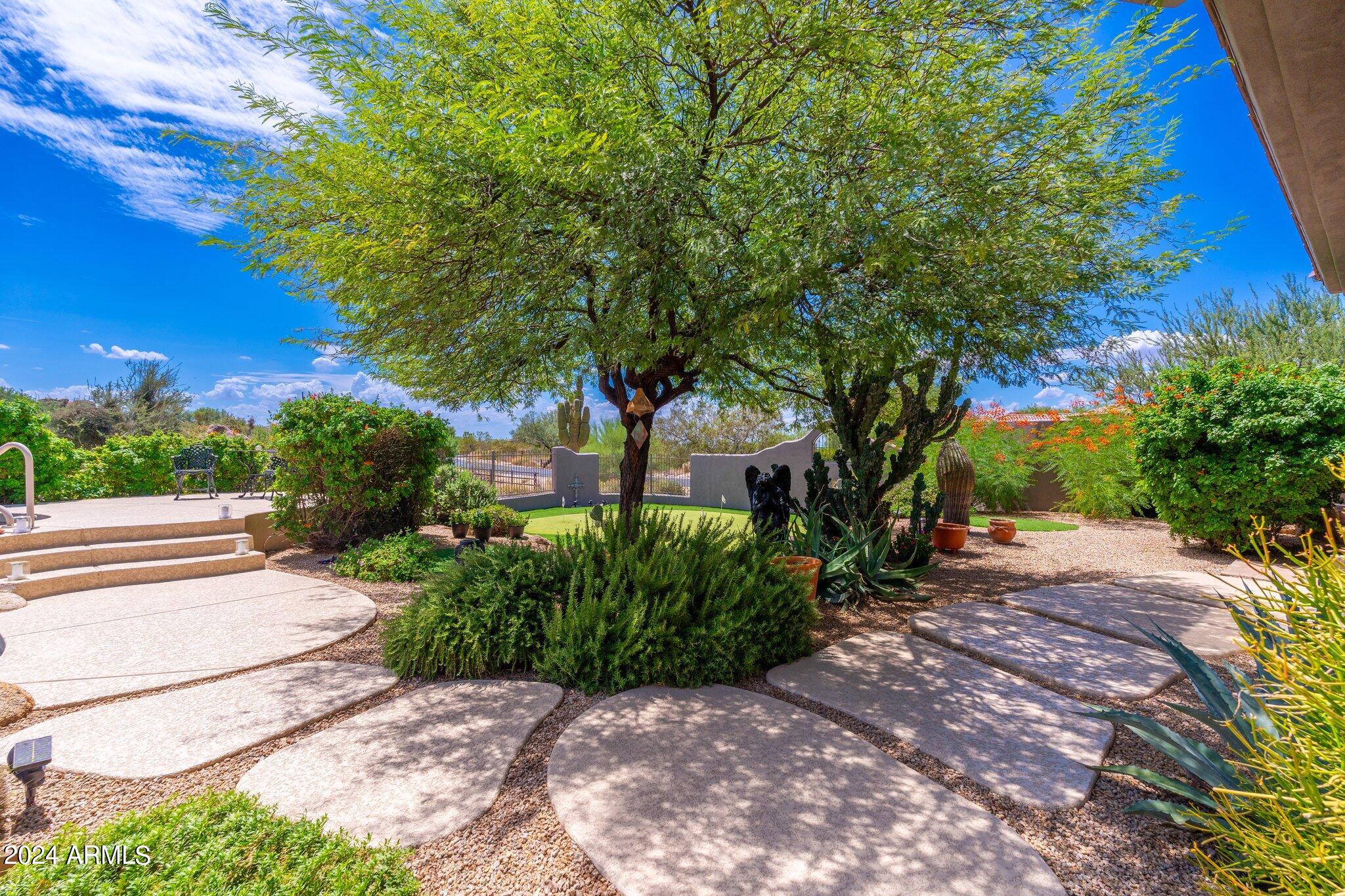 10051 E HORNED OWL Trail