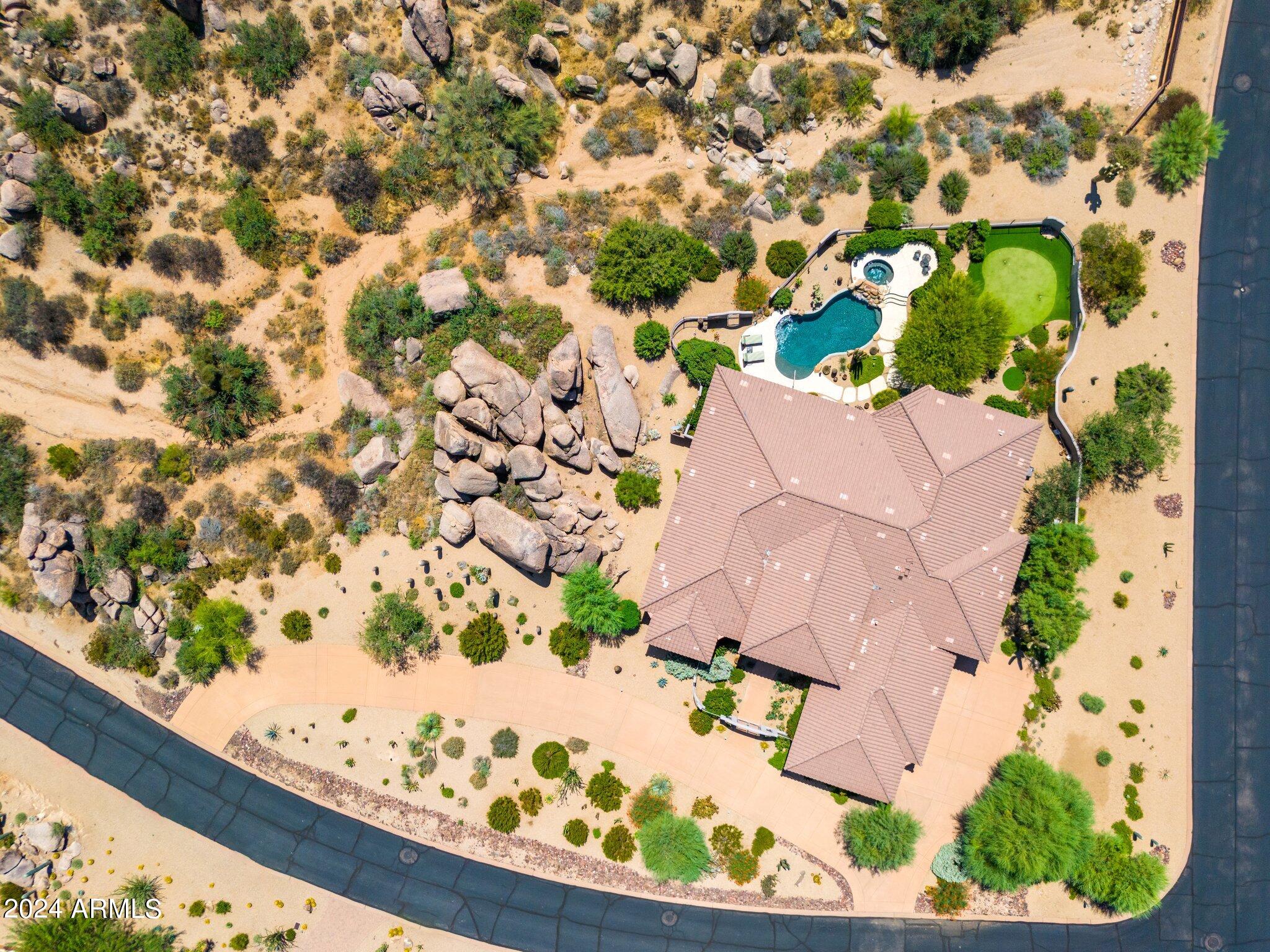 10051 E HORNED OWL Trail