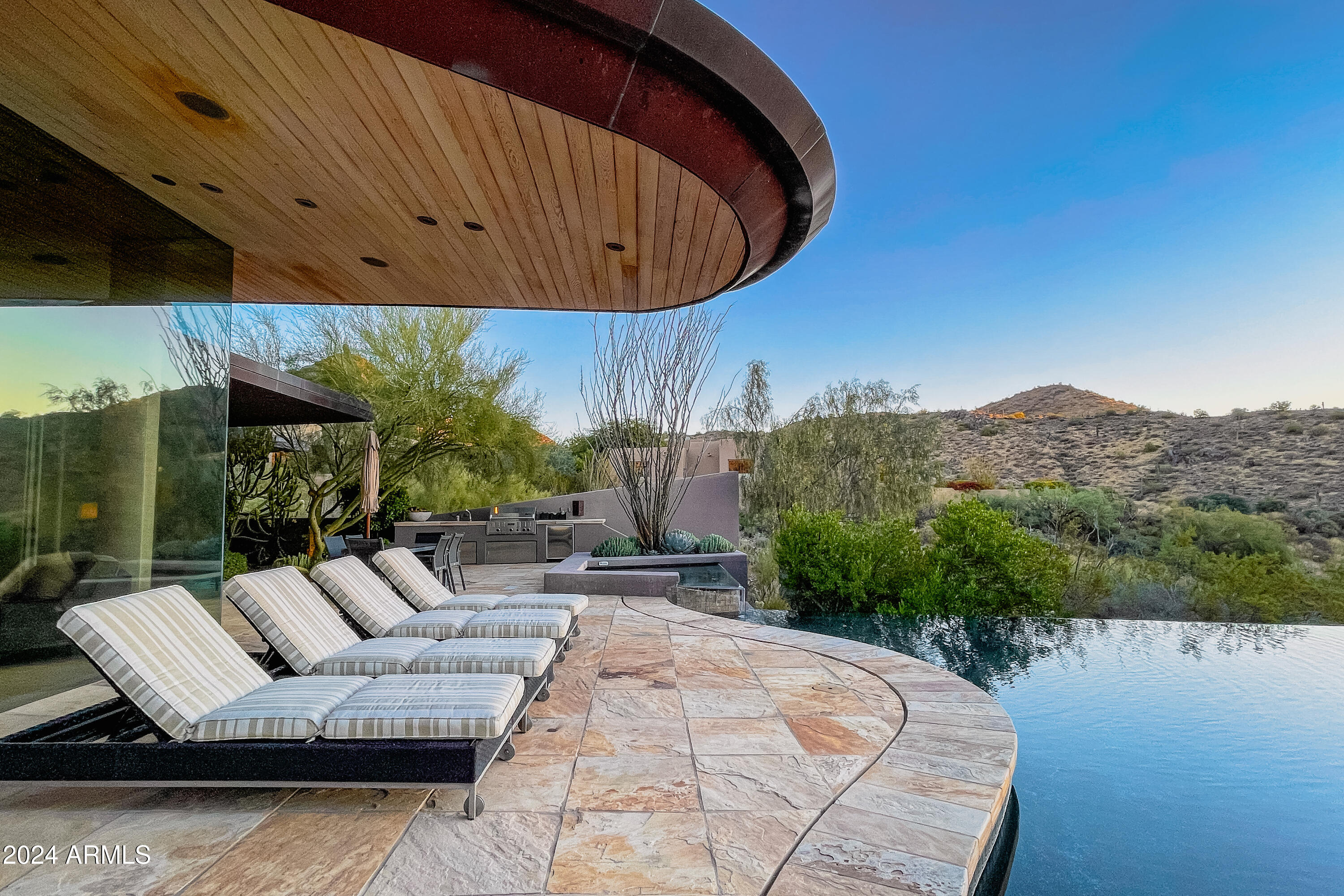 10801 E HAPPY VALLEY Road # 132