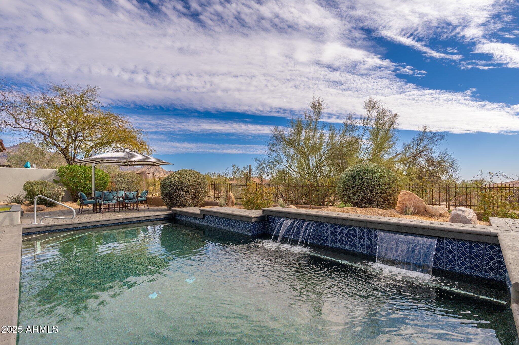 9565 E MOUNTAIN SPRING Road