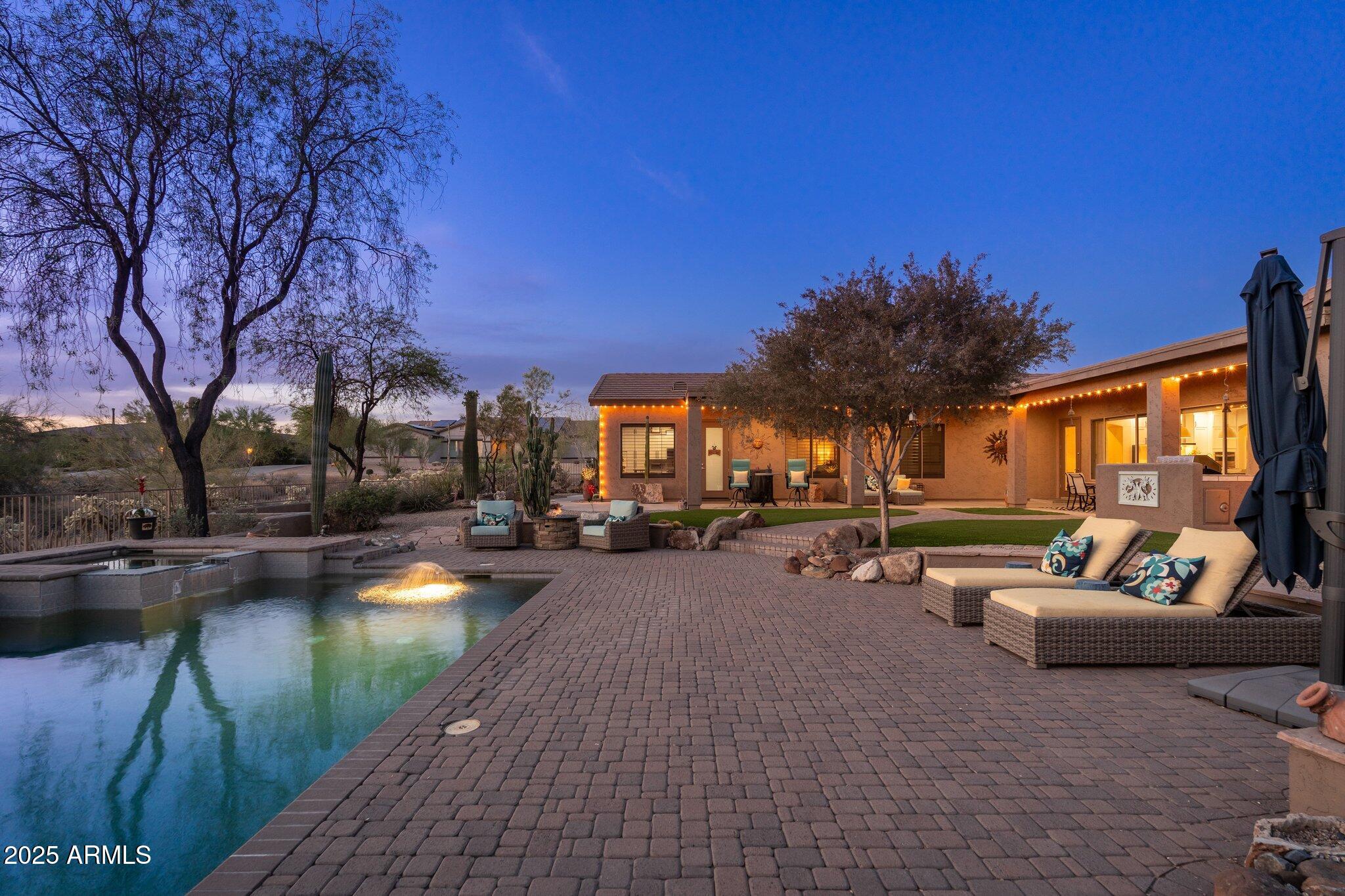 5712 E BLUE SKY Drive