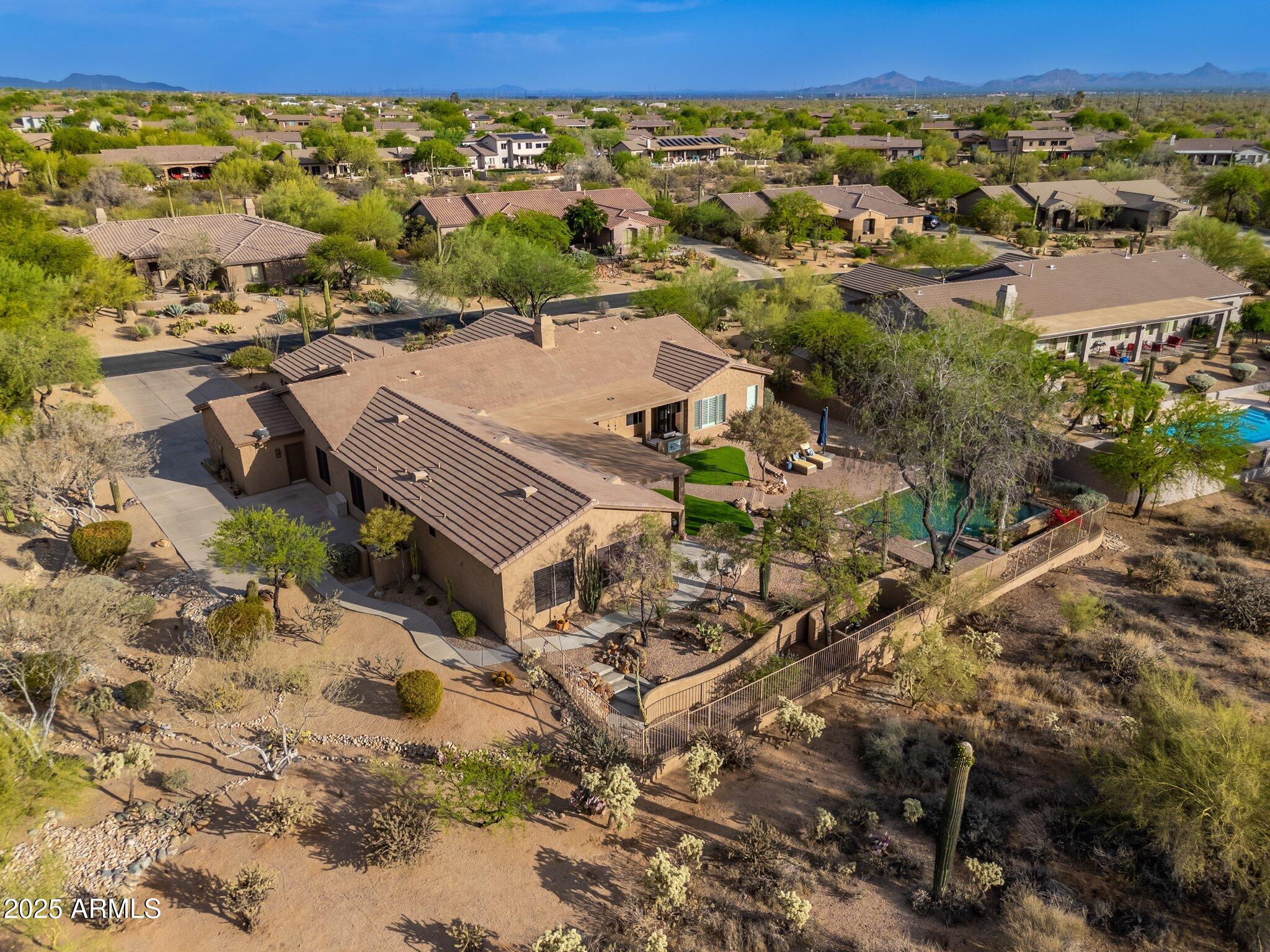 5712 E BLUE SKY Drive