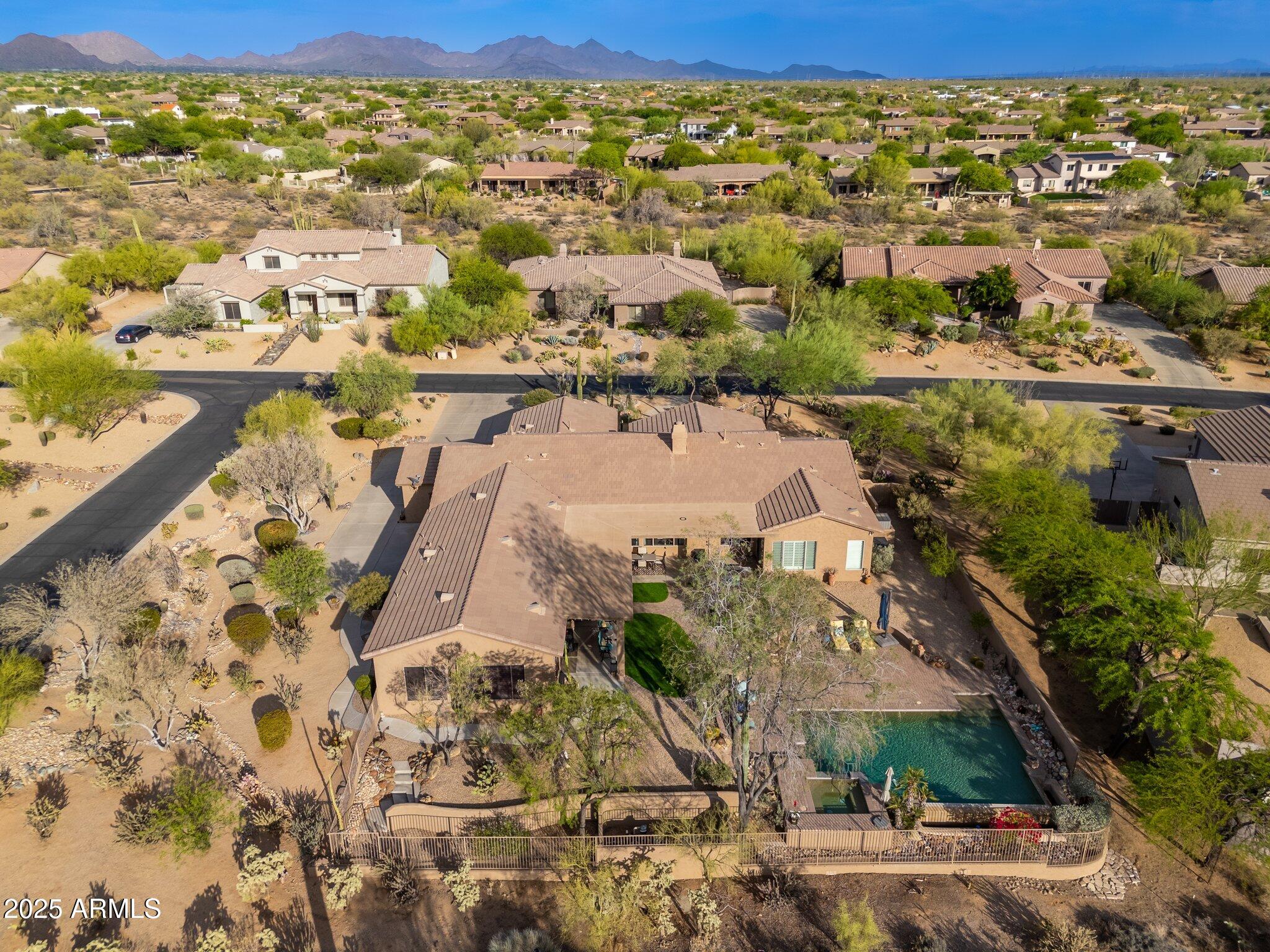 5712 E BLUE SKY Drive