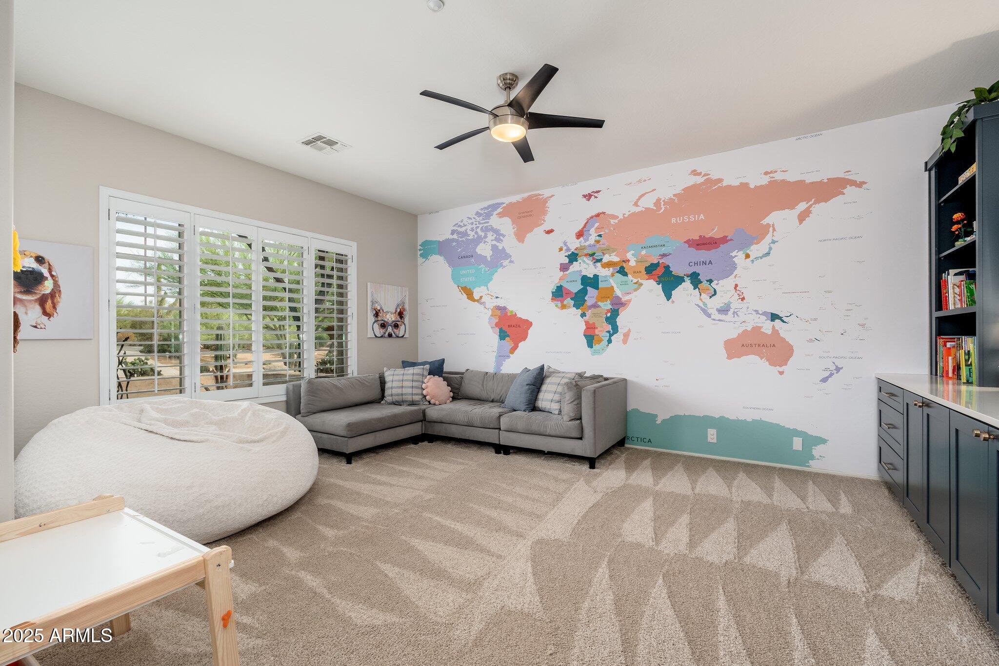 5712 E BLUE SKY Drive