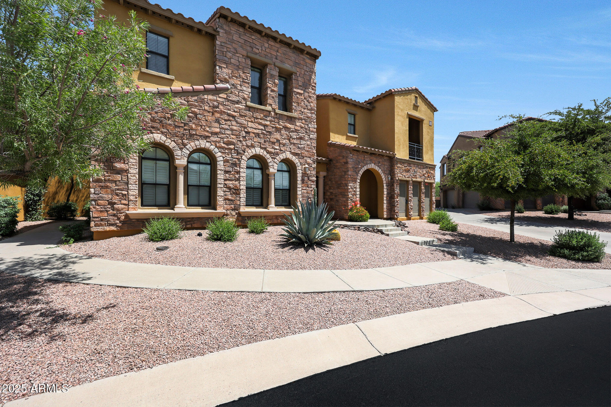 20750 N 87TH Street, 2062